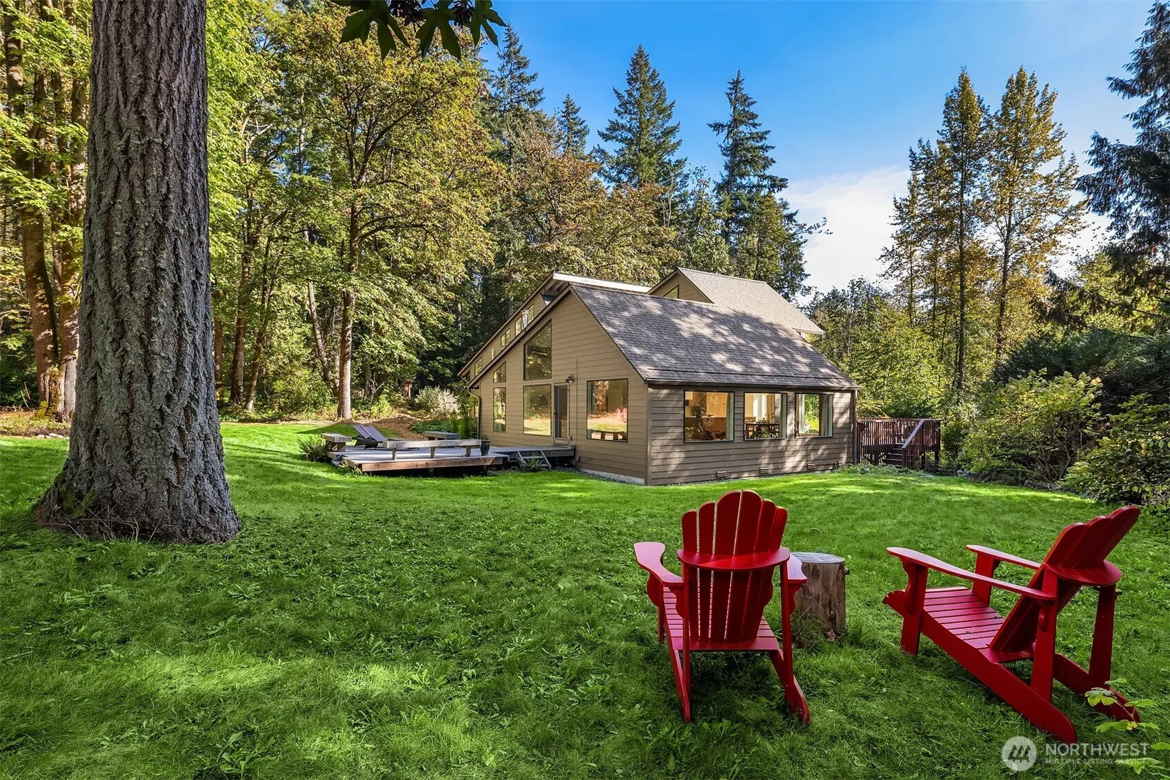 6419 225th Avenue NE, Redmond, WA 98053