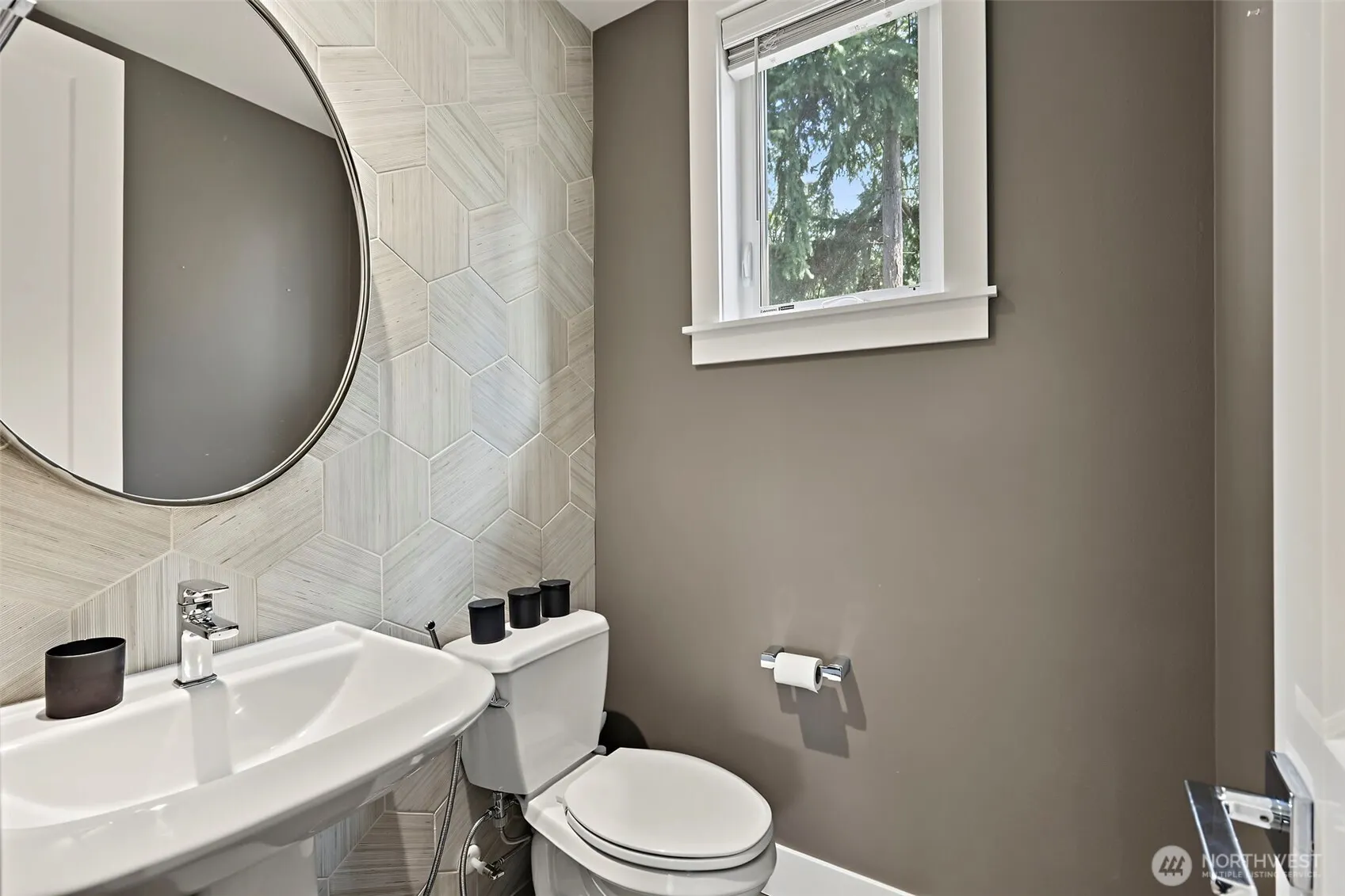 11030 SE 60th Lane , Bellevue, WA 98006