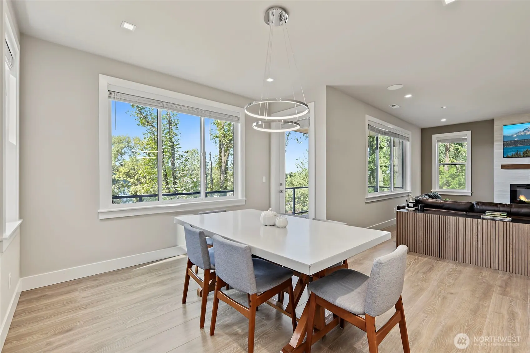 11030 SE 60th Lane , Bellevue, WA 98006