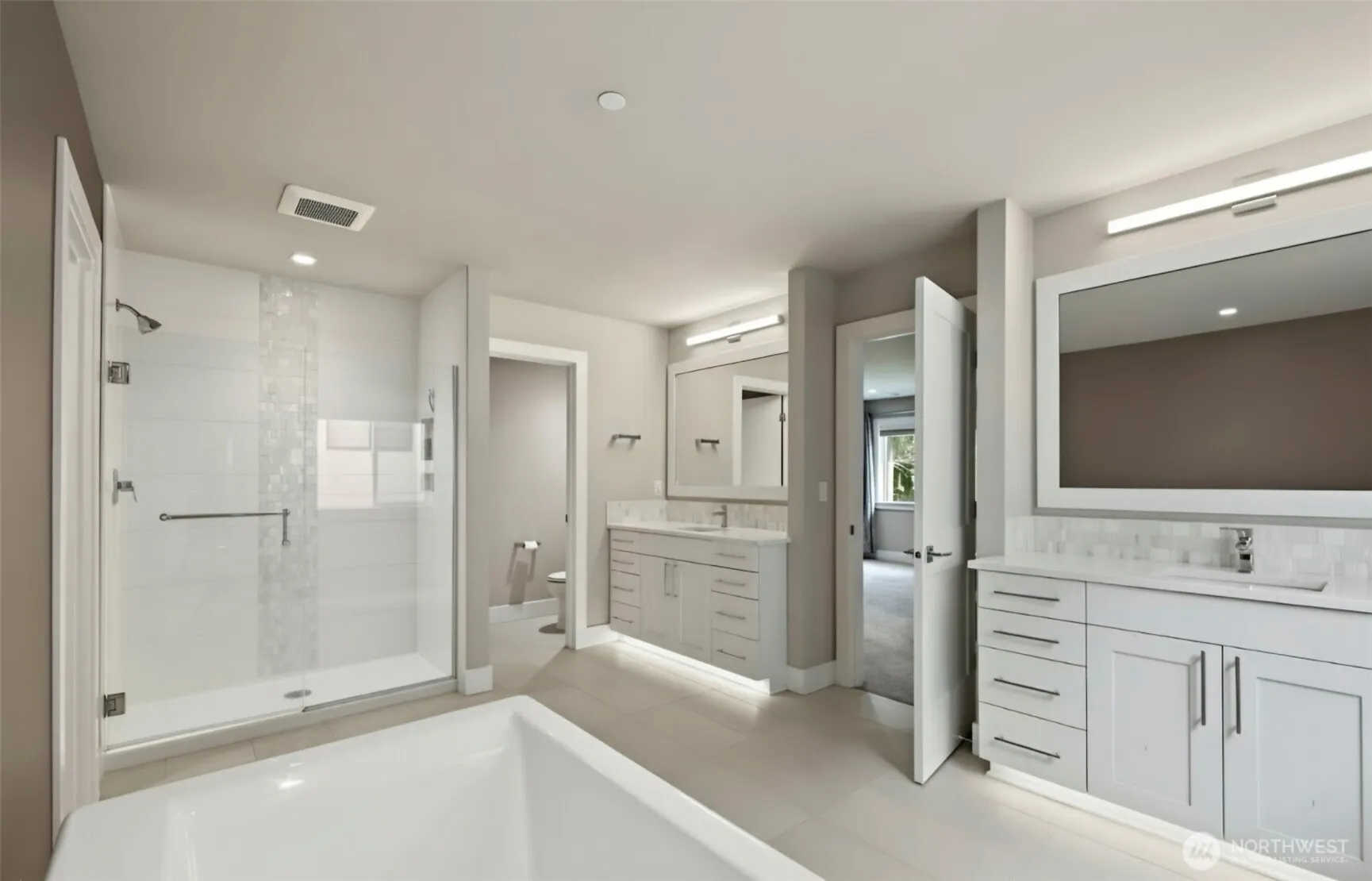 11030 SE 60th Lane , Bellevue, WA 98006