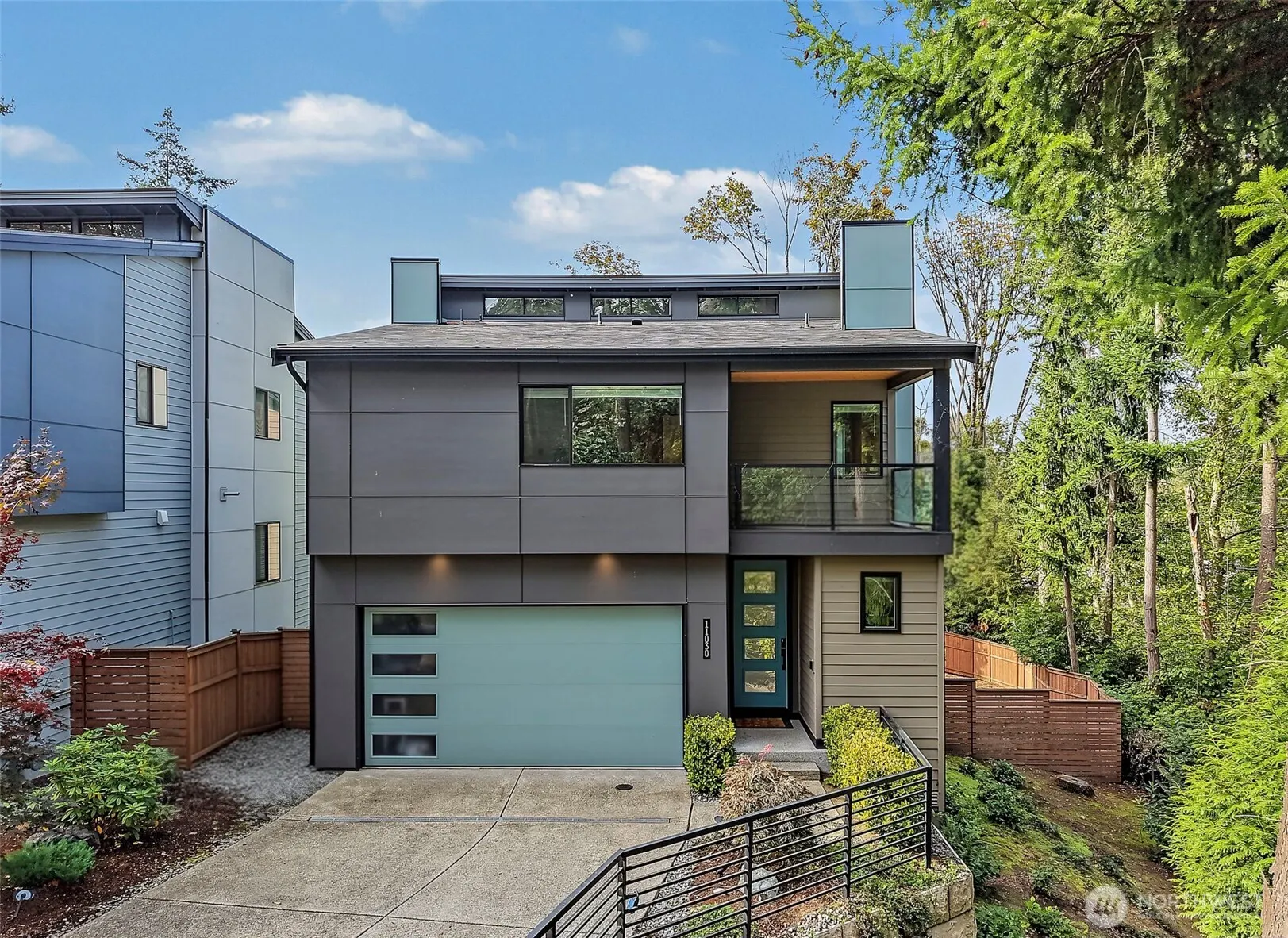 11030 SE 60th Lane , Bellevue, WA 98006