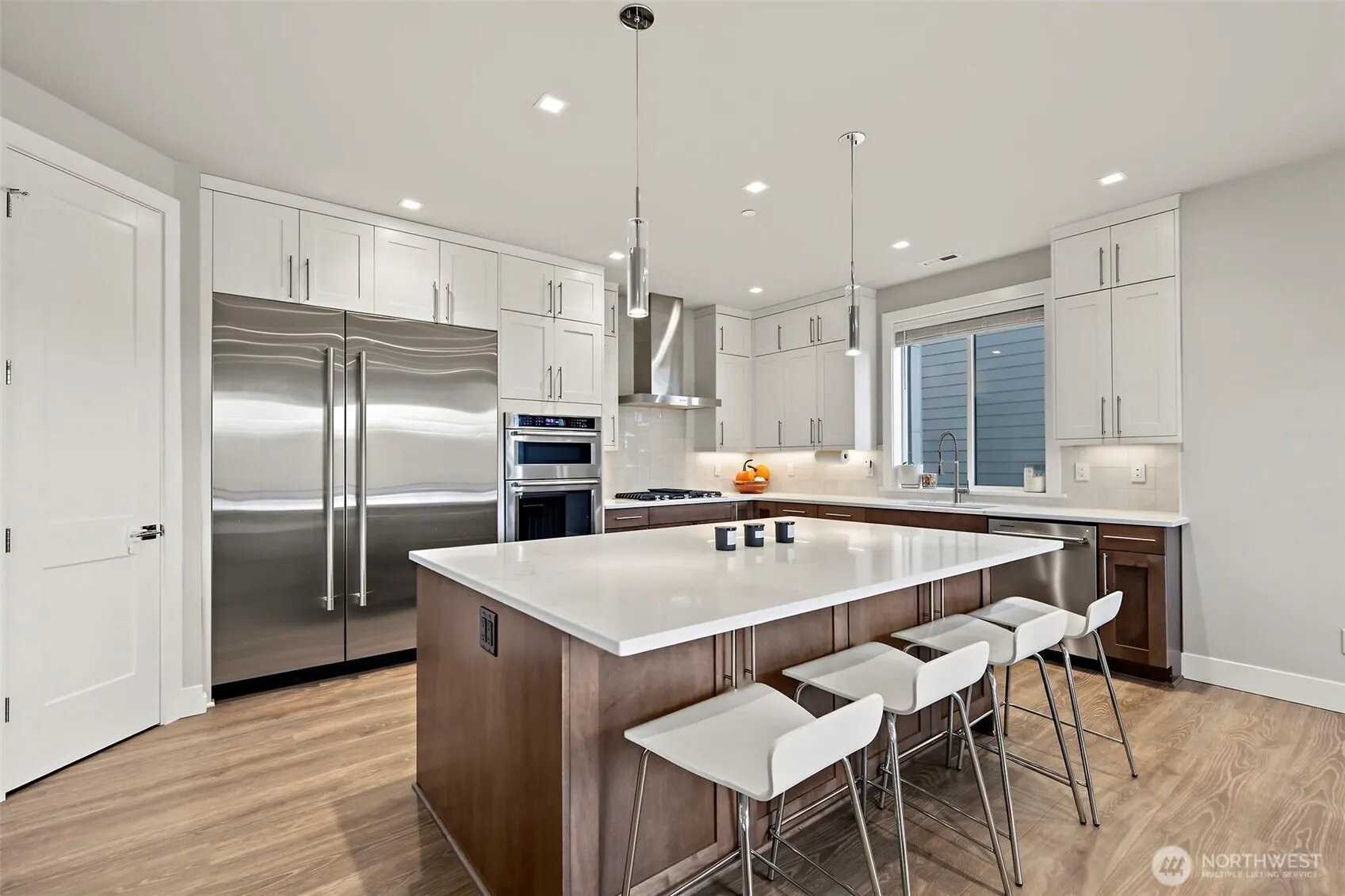 11030 SE 60th Lane , Bellevue, WA 98006