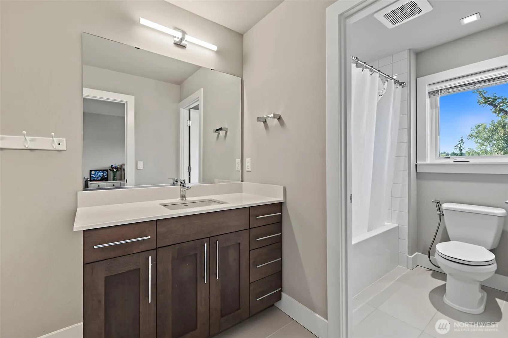 11030 SE 60th Lane , Bellevue, WA 98006