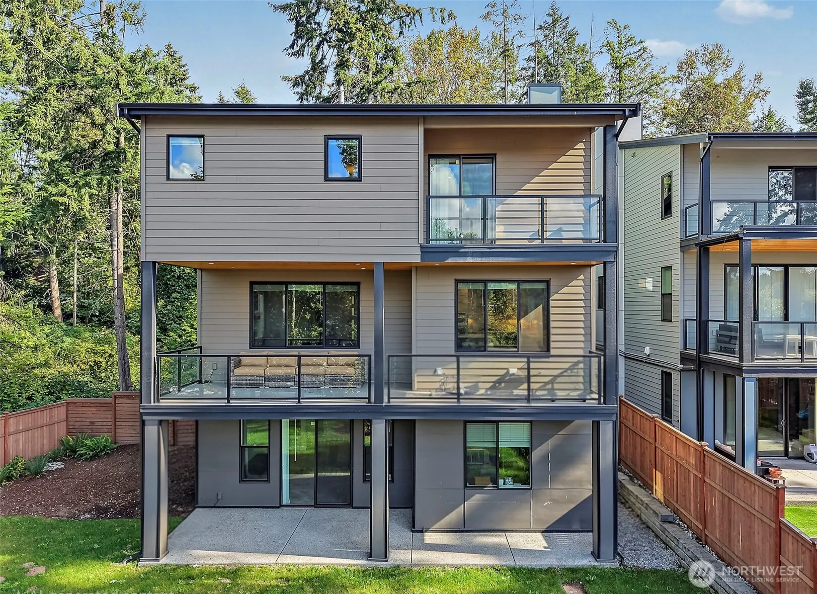 11030 SE 60th Lane , Bellevue, WA 98006