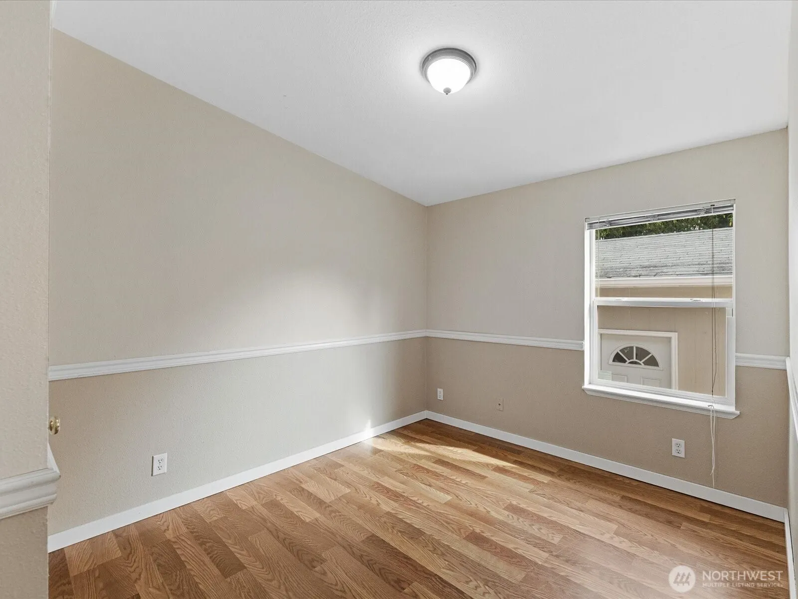 12608 NE Hollyhills Drive , Bothell, WA 98011