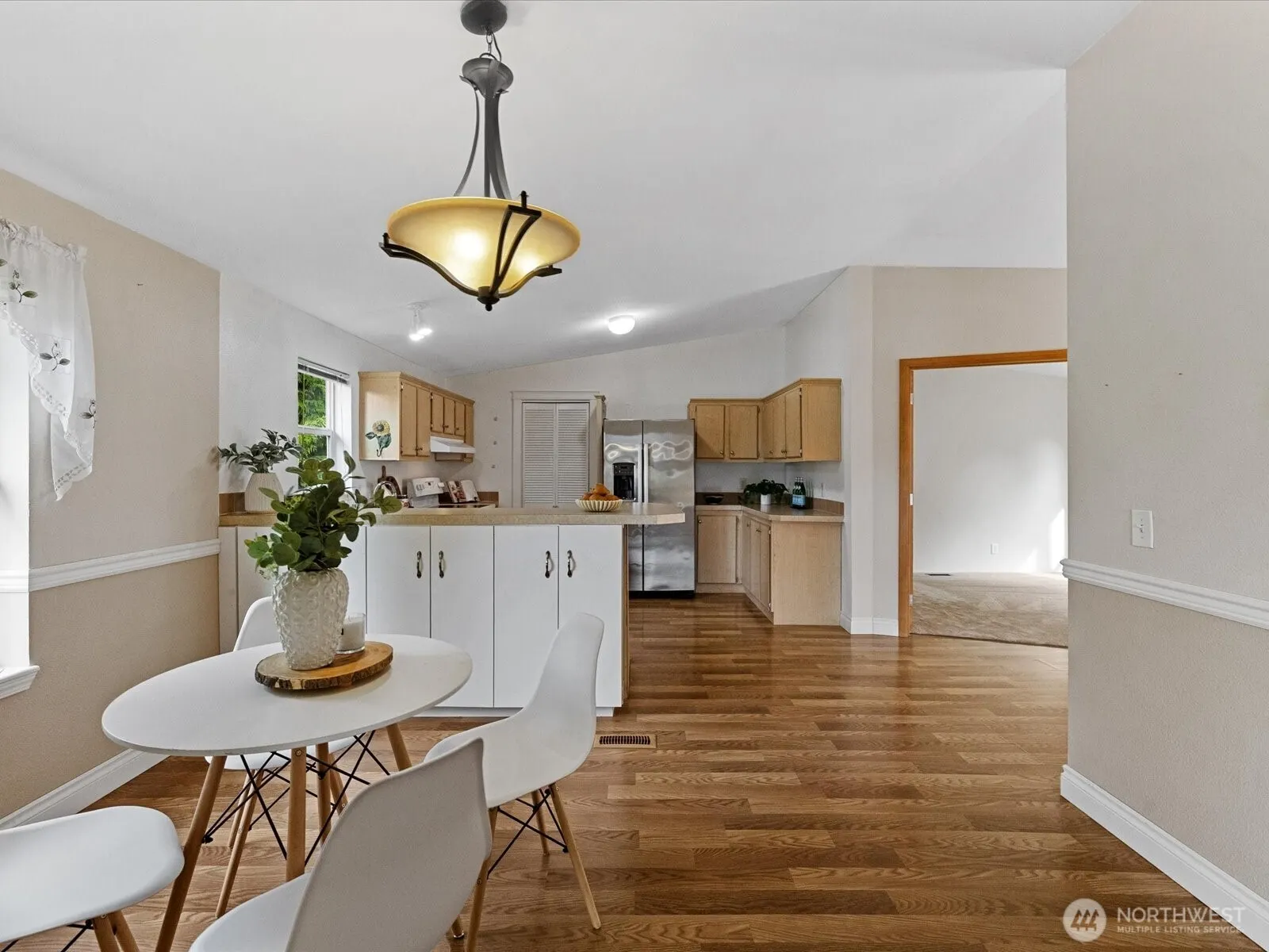 12608 NE Hollyhills Drive , Bothell, WA 98011