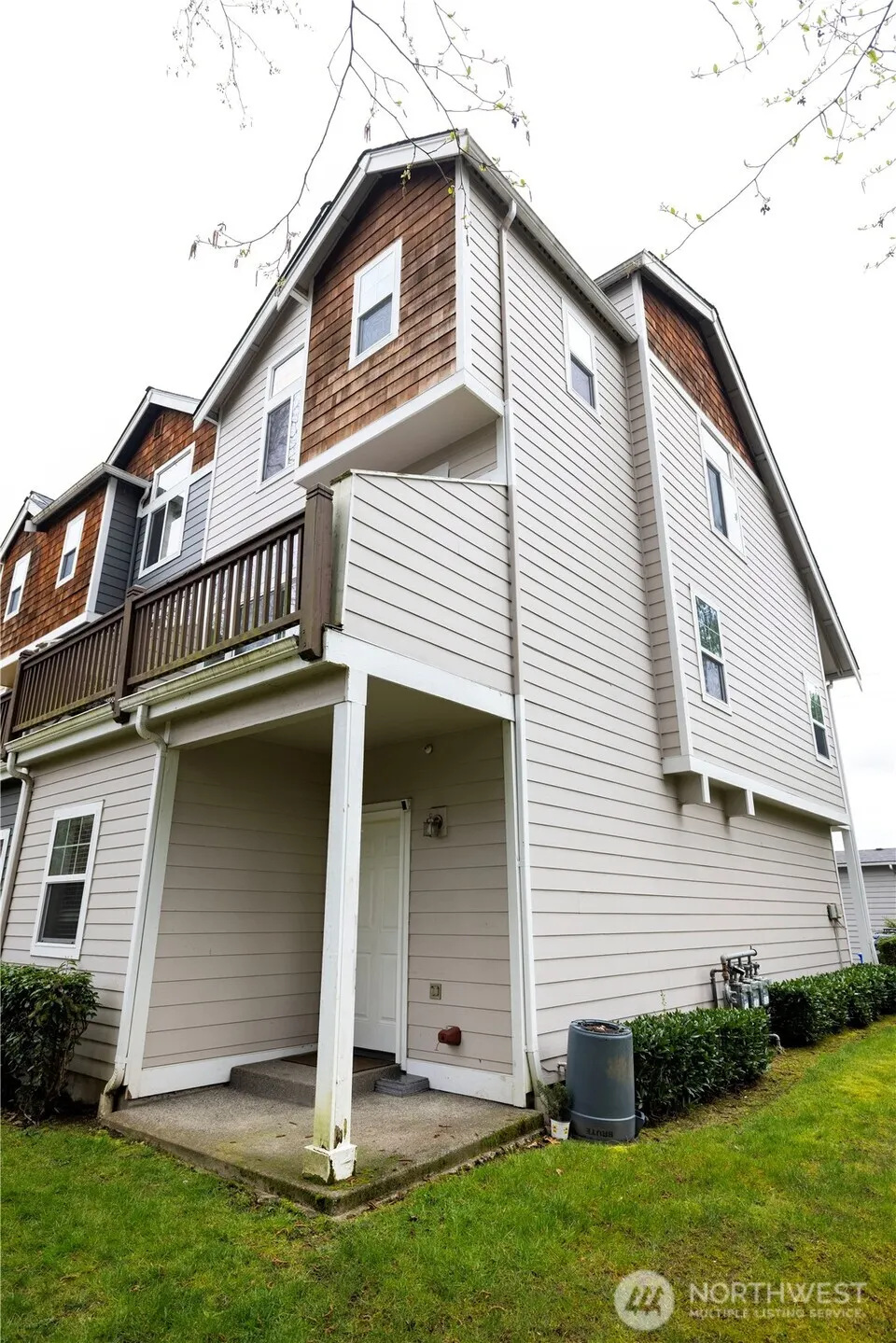 11556 170th Court , Renton, WA 98055