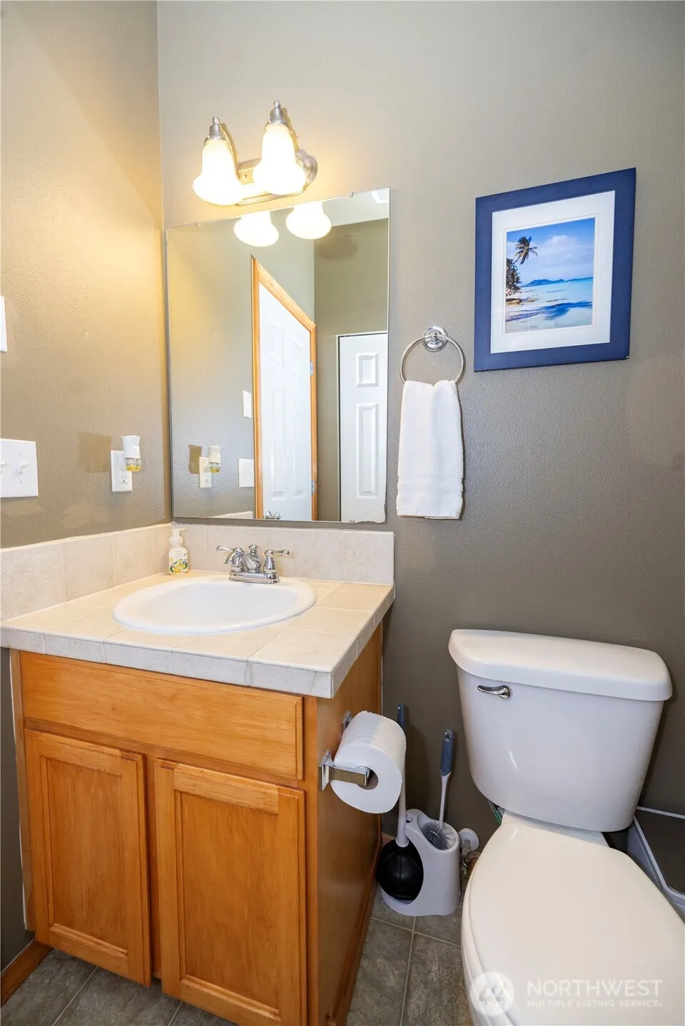 11556 170th Court , Renton, WA 98055