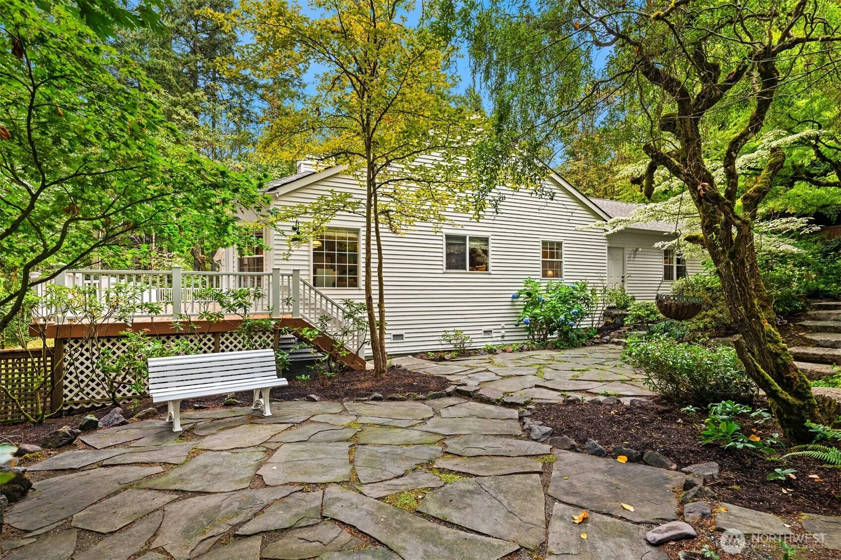12385 166th Court NE, Redmond, WA 98052
