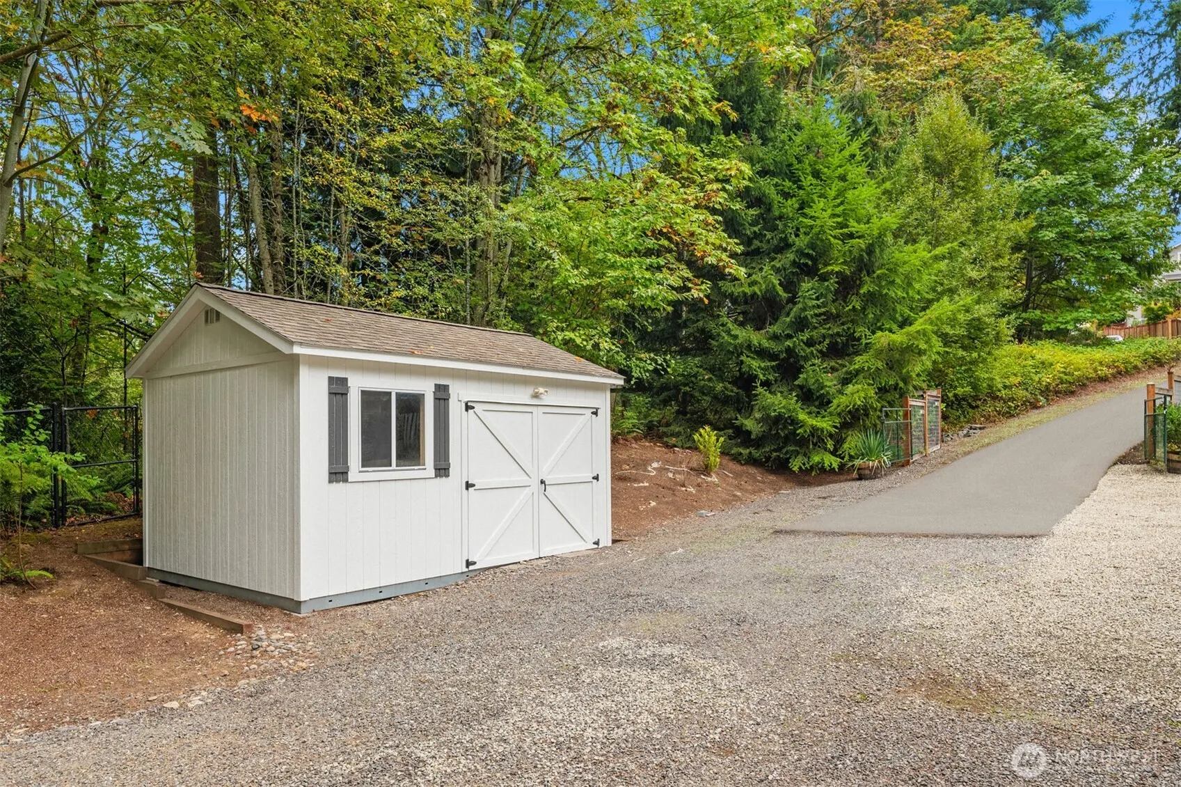 12385 166th Court NE, Redmond, WA 98052
