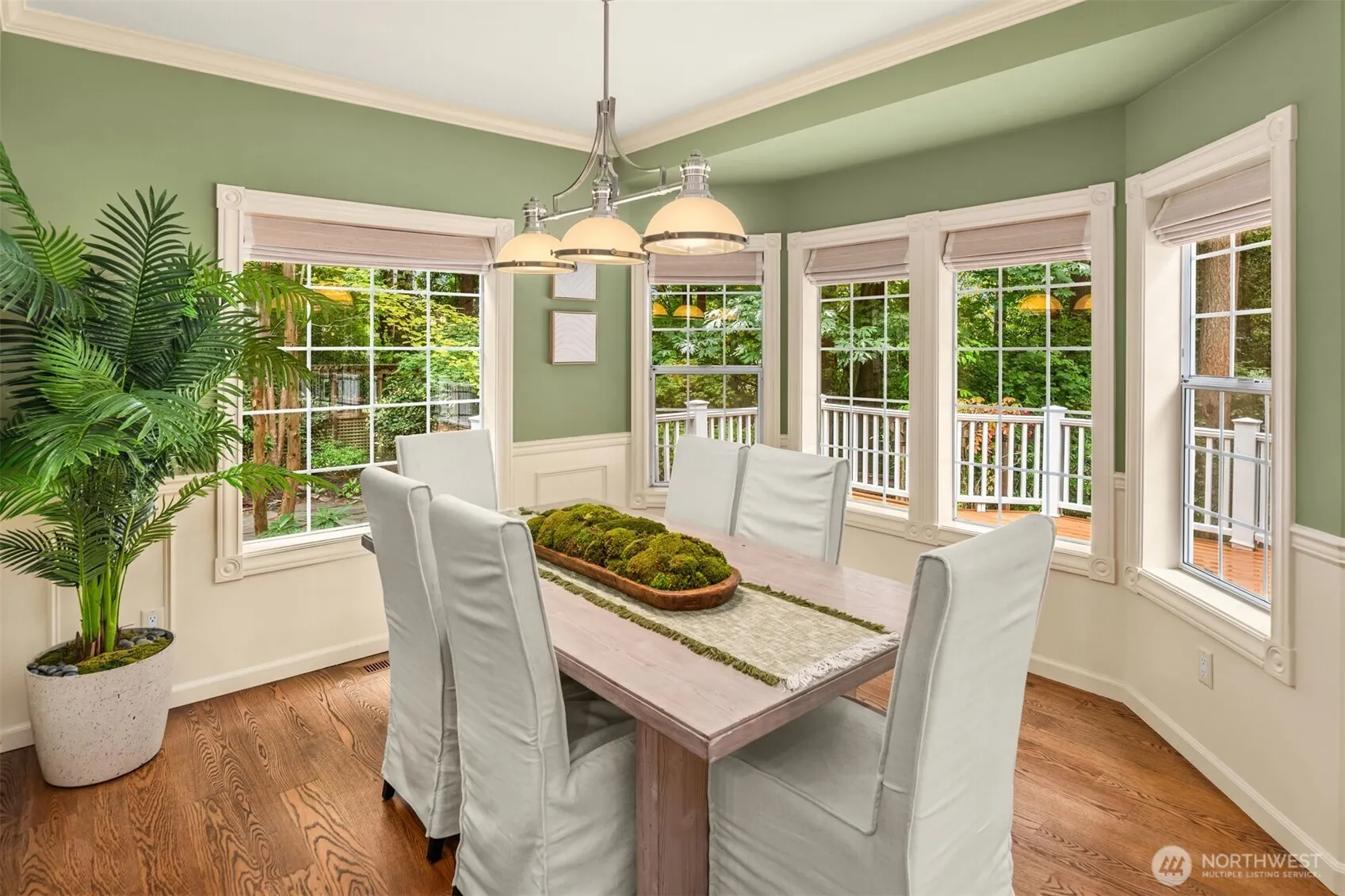 12385 166th Court NE, Redmond, WA 98052