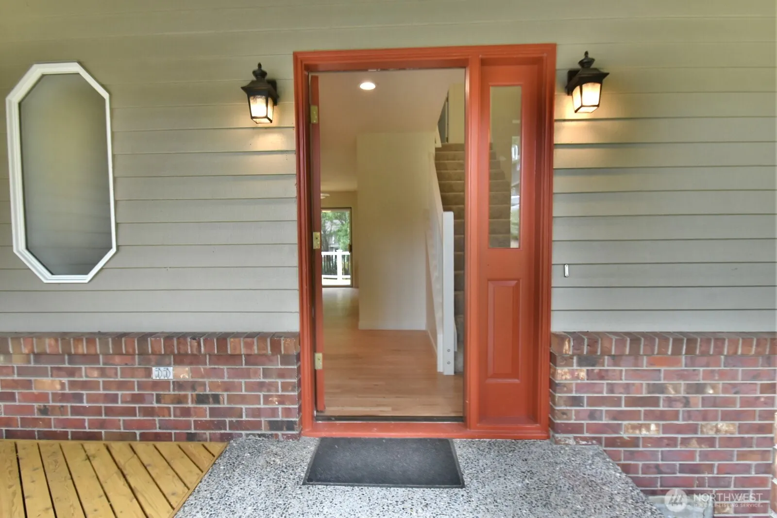 10418 114th Place NE, Kirkland, WA 98033