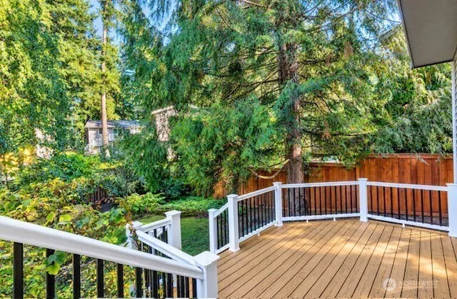 10418 114th Place NE, Kirkland, WA 98033