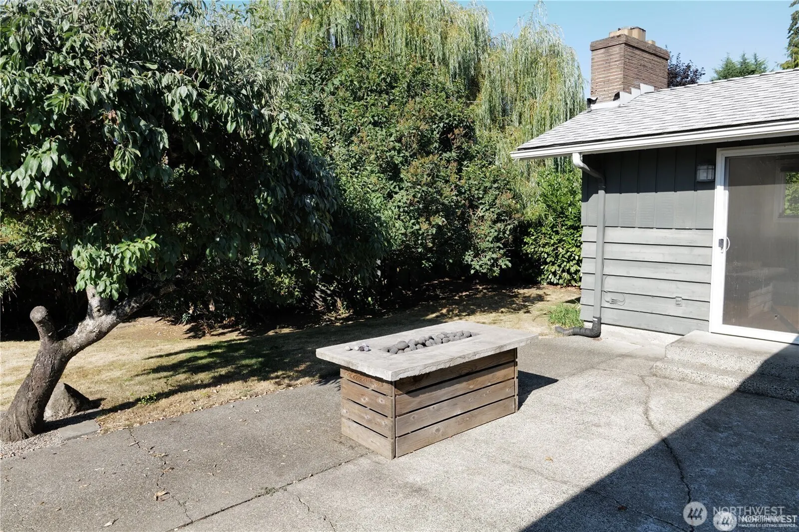 11602 SE 49th Street , Bellevue, WA 98006