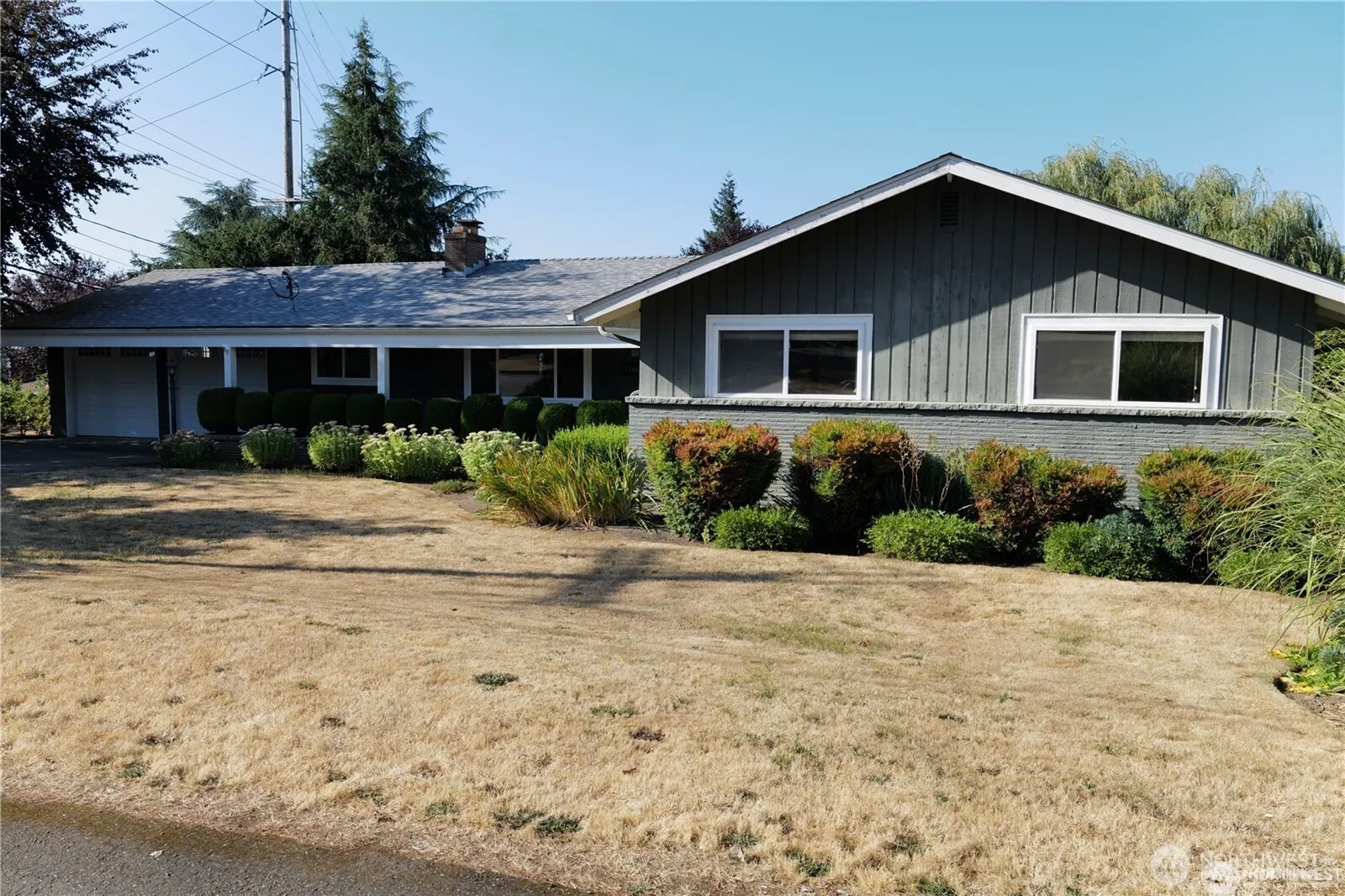 11602 SE 49th Street , Bellevue, WA 98006
