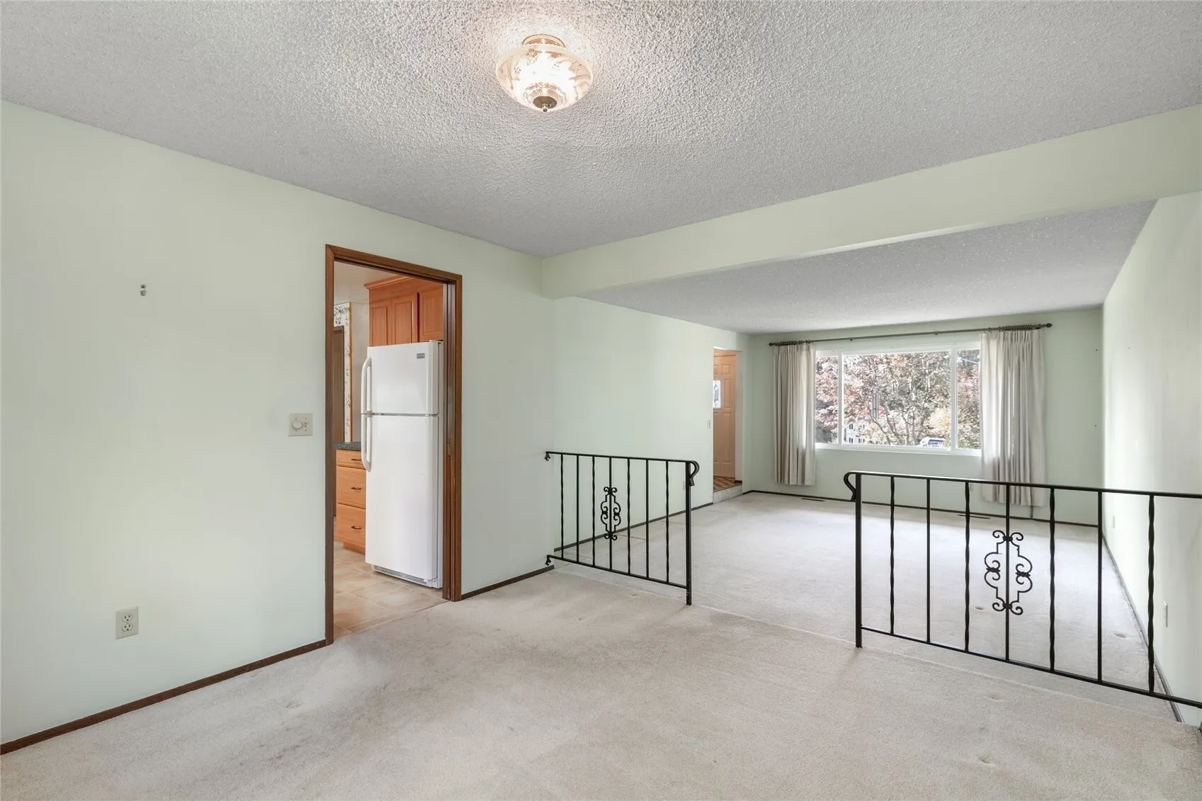 16321 NE 98th Street , Redmond, WA 98052