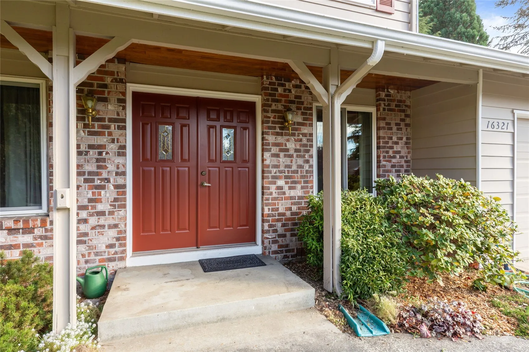16321 NE 98th Street , Redmond, WA 98052