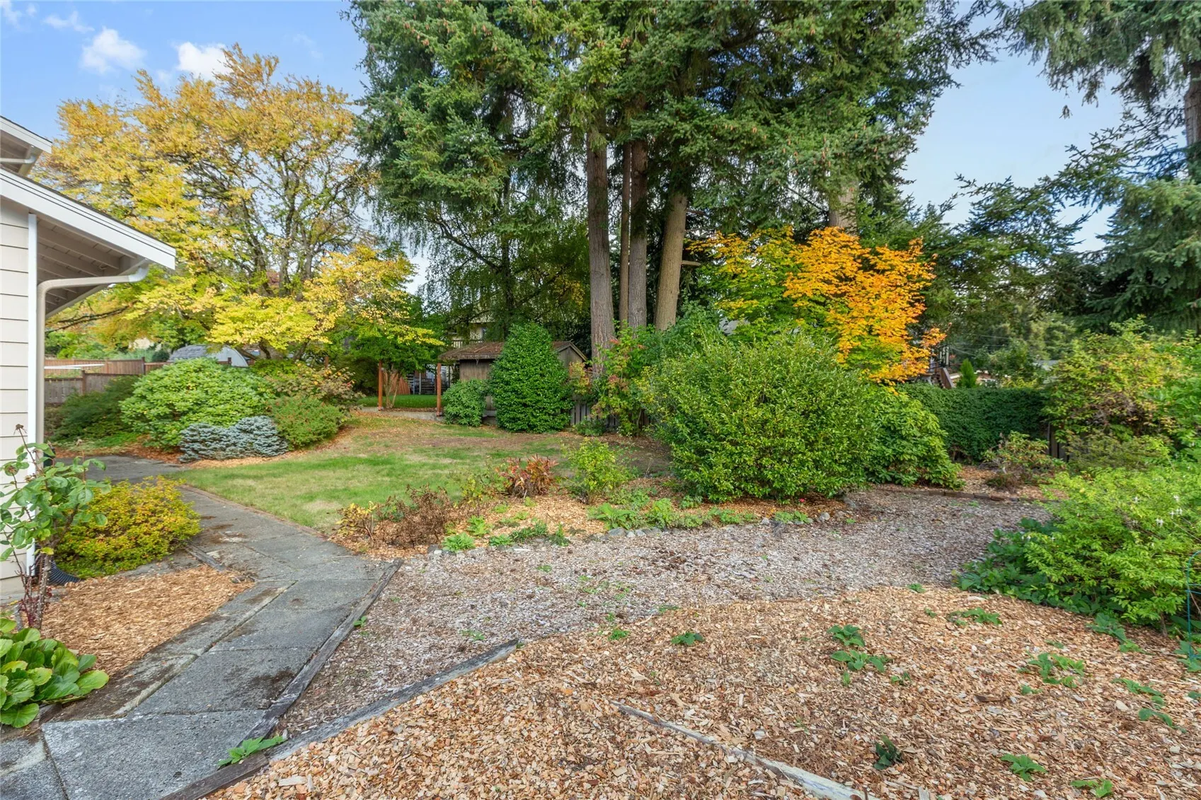 16321 NE 98th Street , Redmond, WA 98052