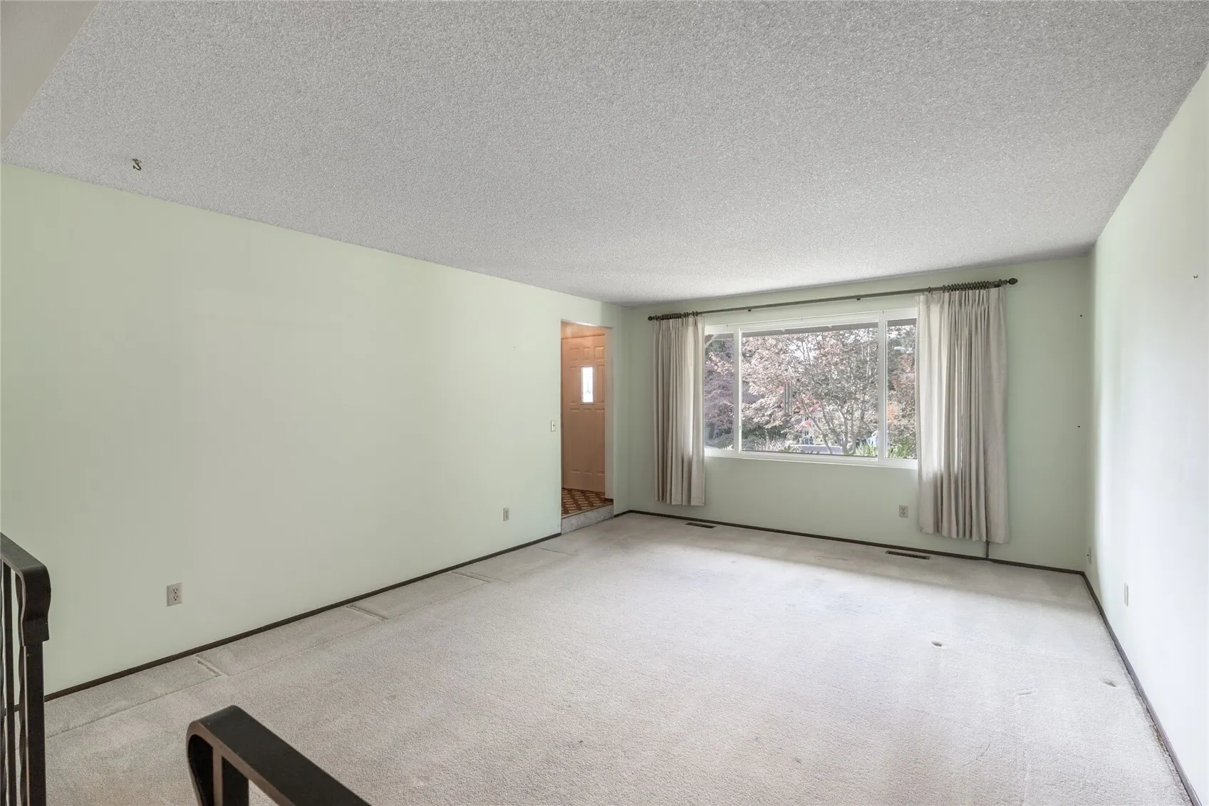 16321 NE 98th Street , Redmond, WA 98052