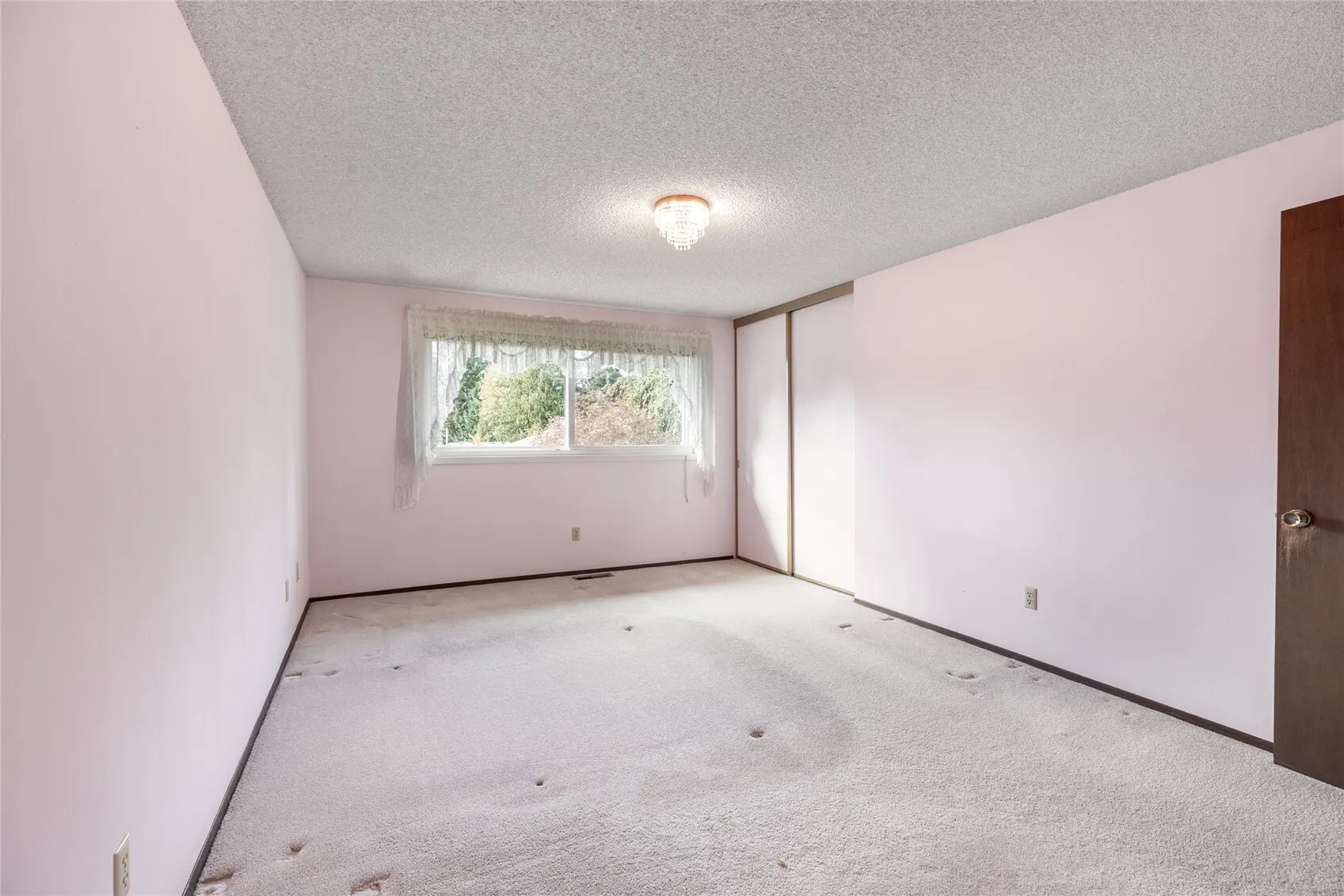 16321 NE 98th Street , Redmond, WA 98052