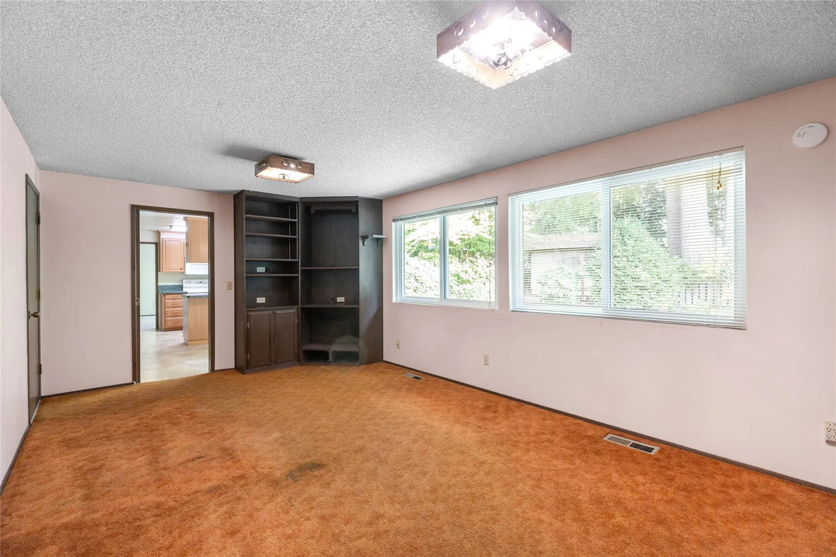 16321 NE 98th Street , Redmond, WA 98052