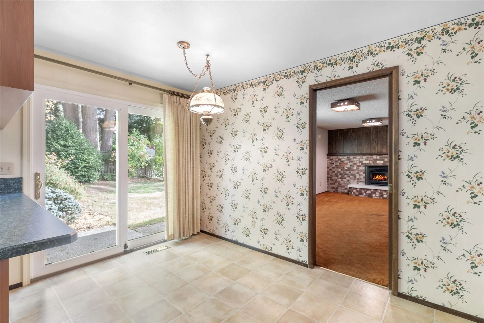 16321 NE 98th Street , Redmond, WA 98052