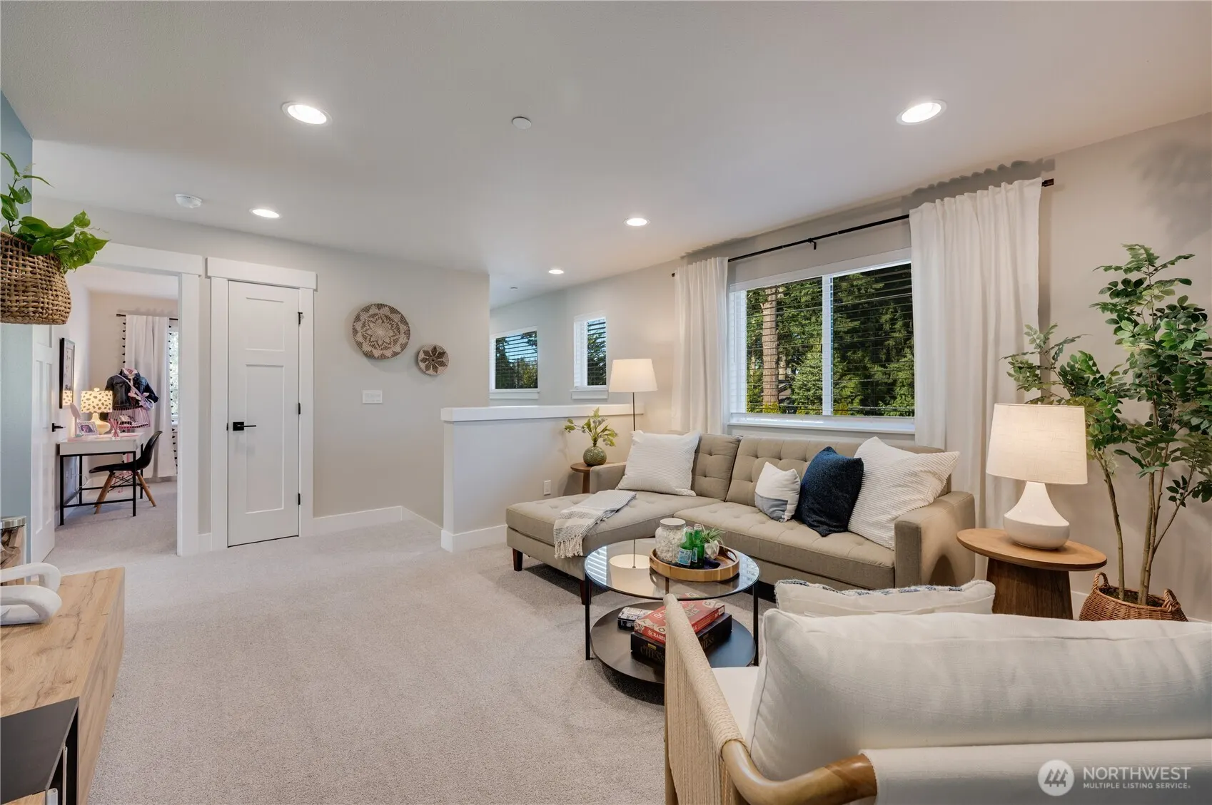 15532 2nd Place W #MG 14, Lynnwood, WA 98087