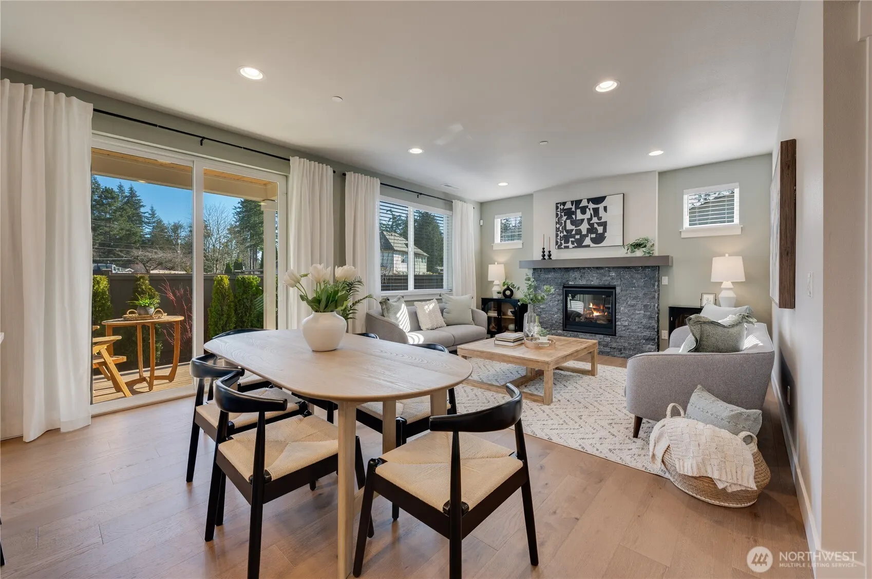 15532 2nd Place W #MG 14, Lynnwood, WA 98087