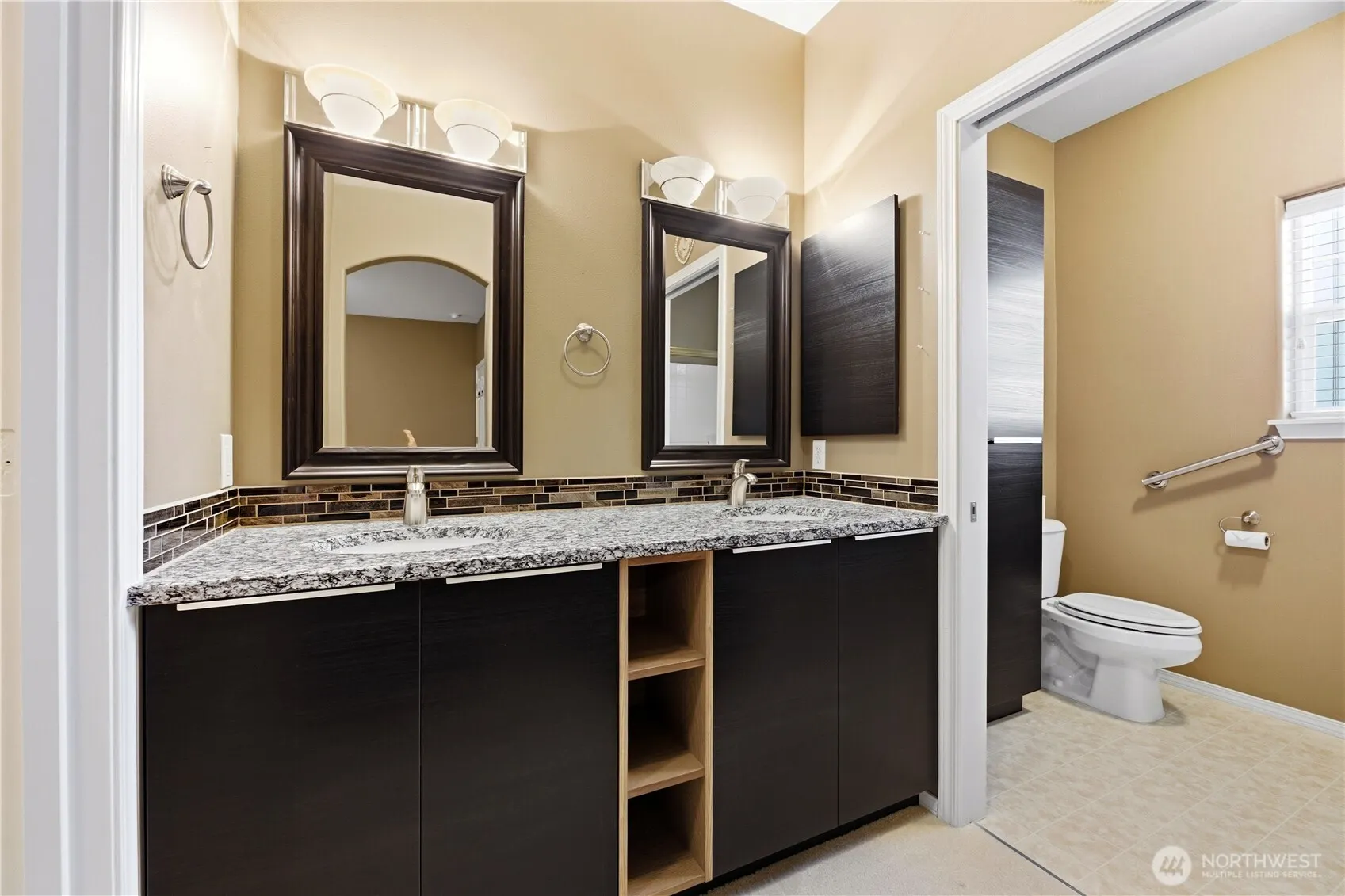 22526 SE 45th Place #2655, Issaquah, WA 98029