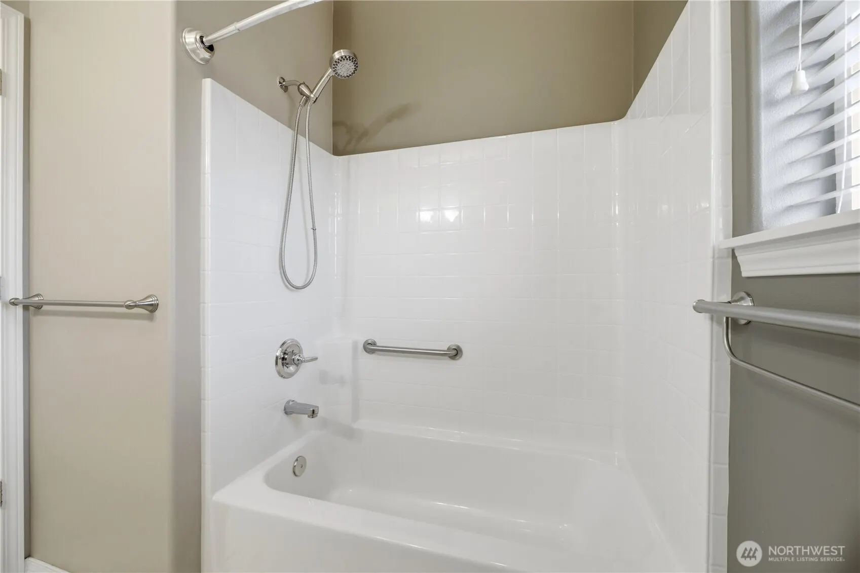 22526 SE 45th Place #2655, Issaquah, WA 98029