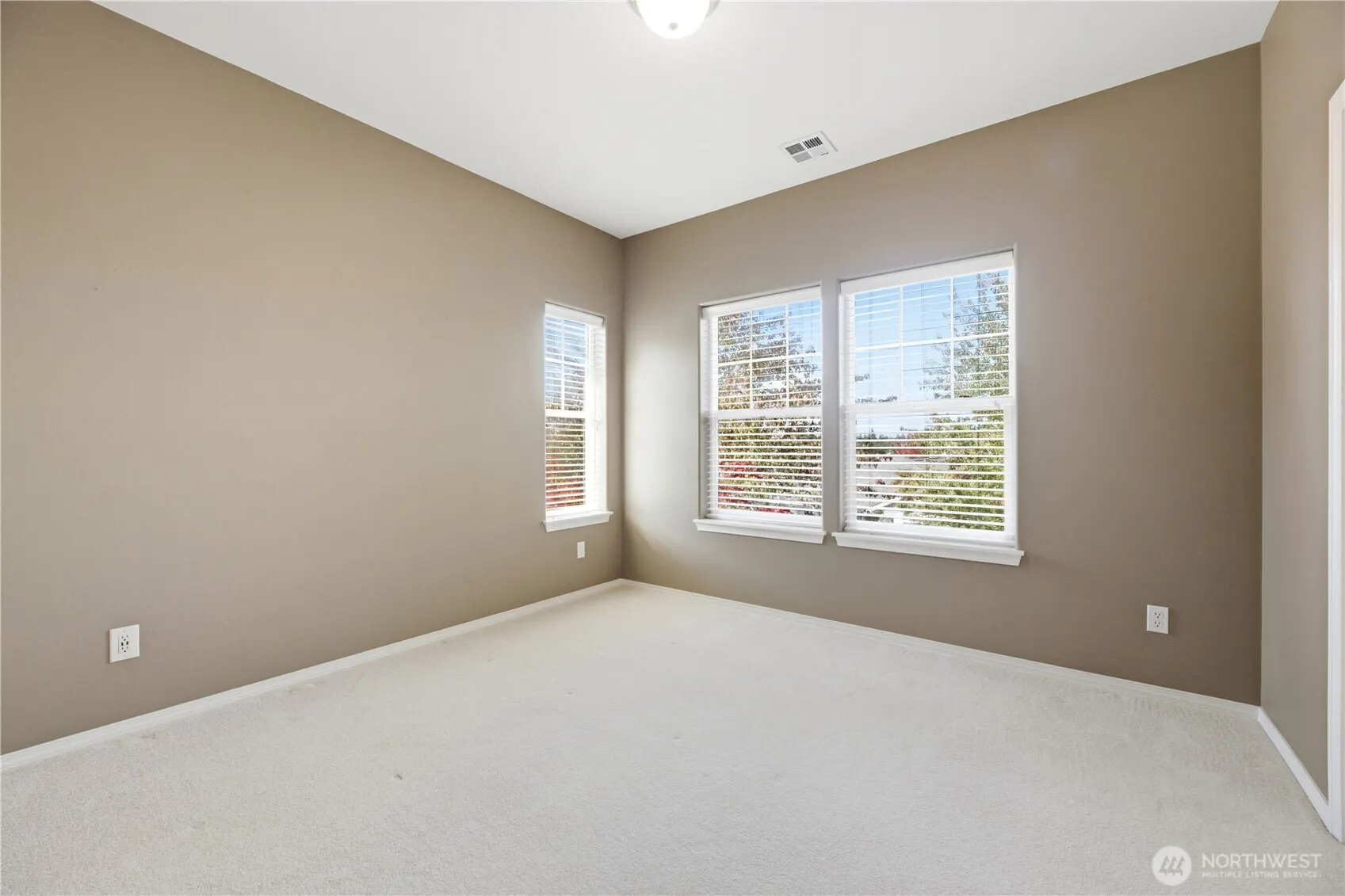 22526 SE 45th Place #2655, Issaquah, WA 98029