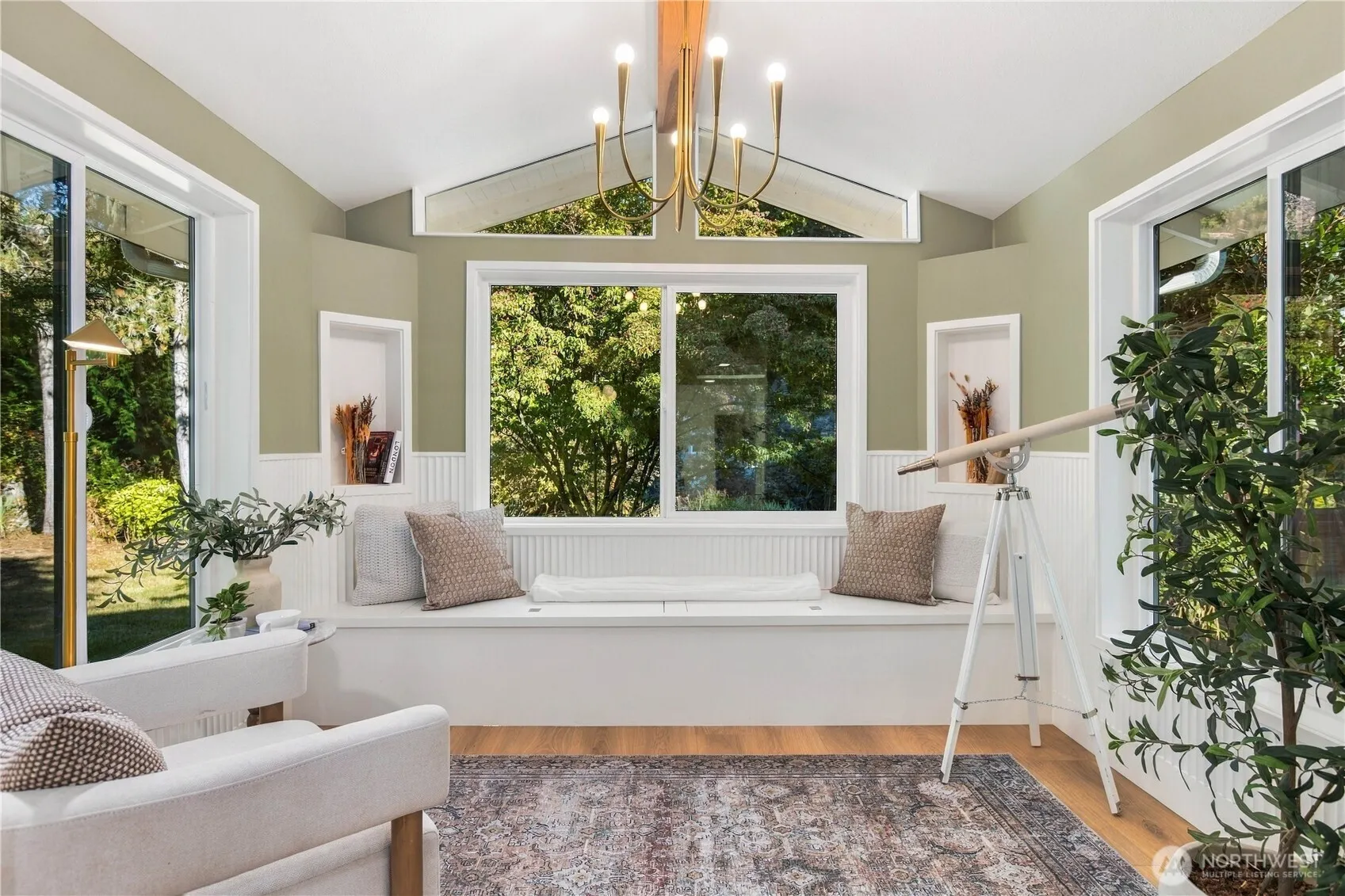 23323 49th Avenue SE, Bothell, WA 98021