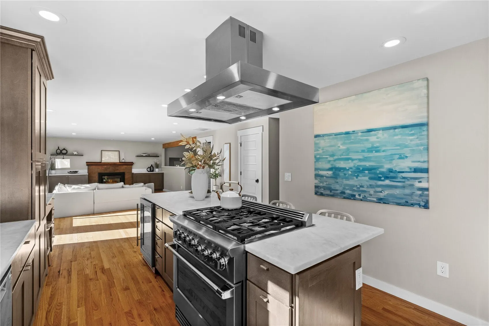 15317 NE 108th Place , Redmond, WA 98052
