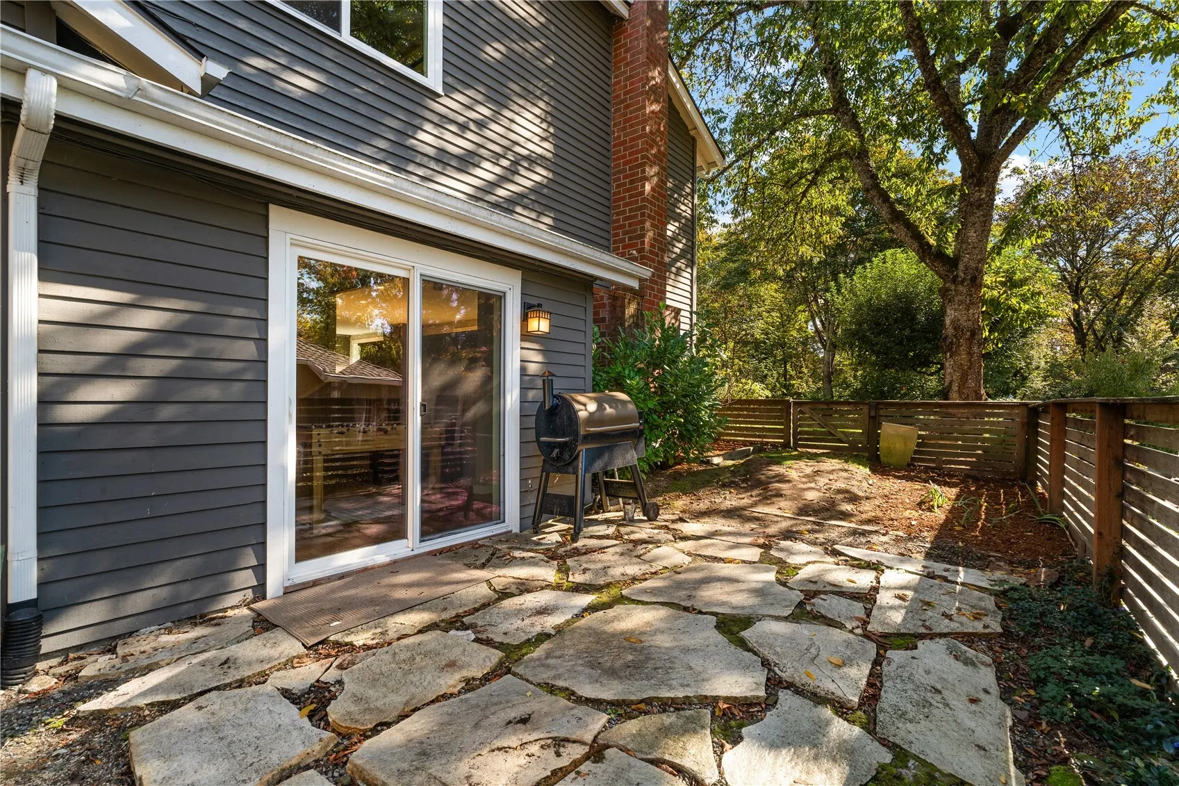 15317 NE 108th Place , Redmond, WA 98052