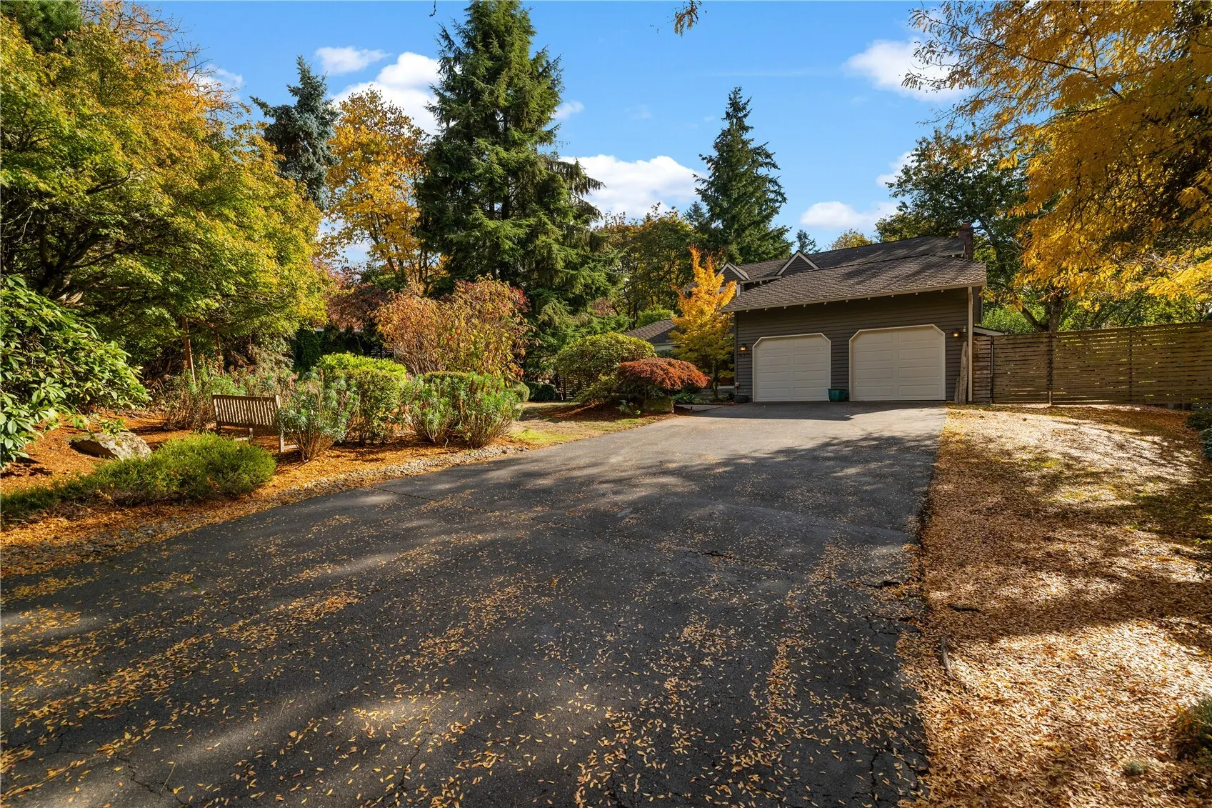 15317 NE 108th Place , Redmond, WA 98052
