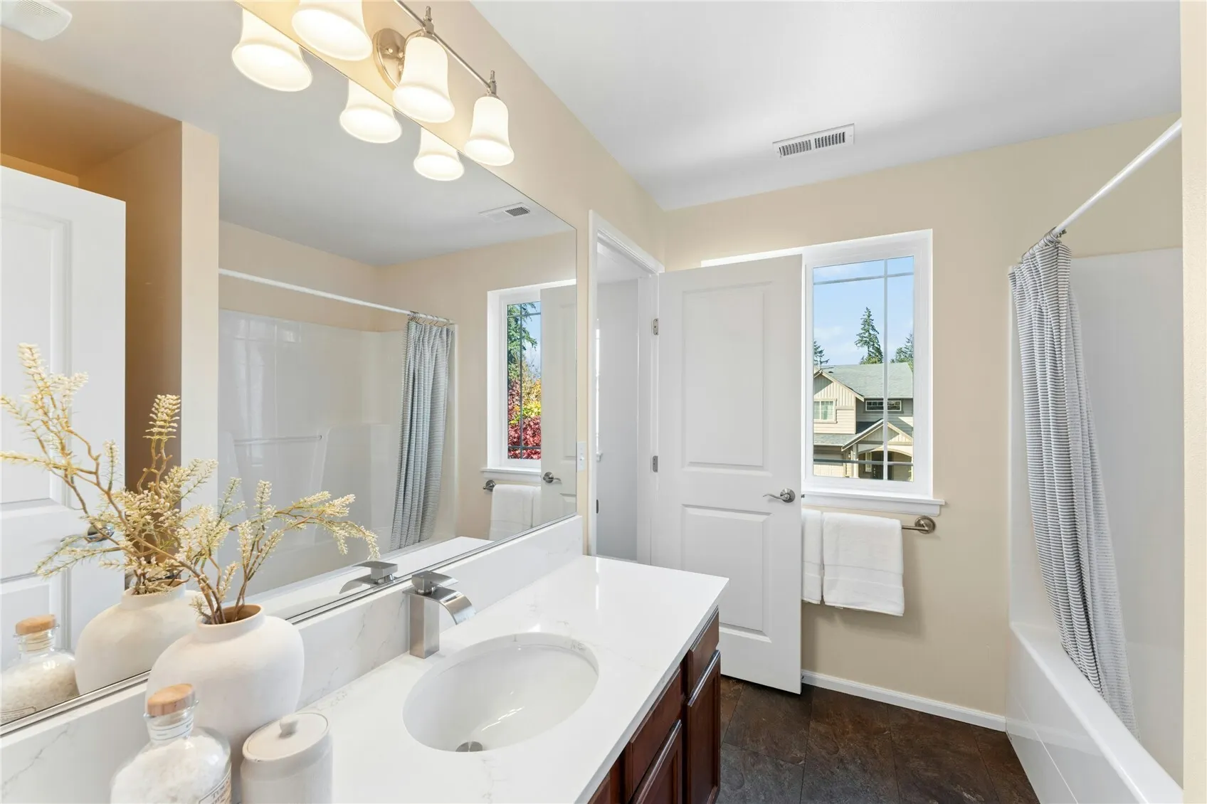 626 195th Street SE, Bothell, WA 98012-7099