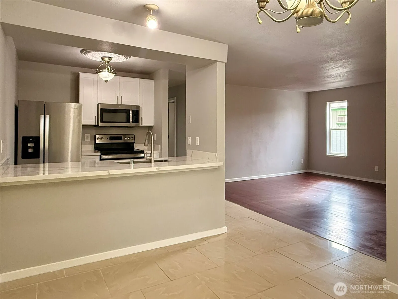 3233 NE 12th Street #215, Renton, WA 98056