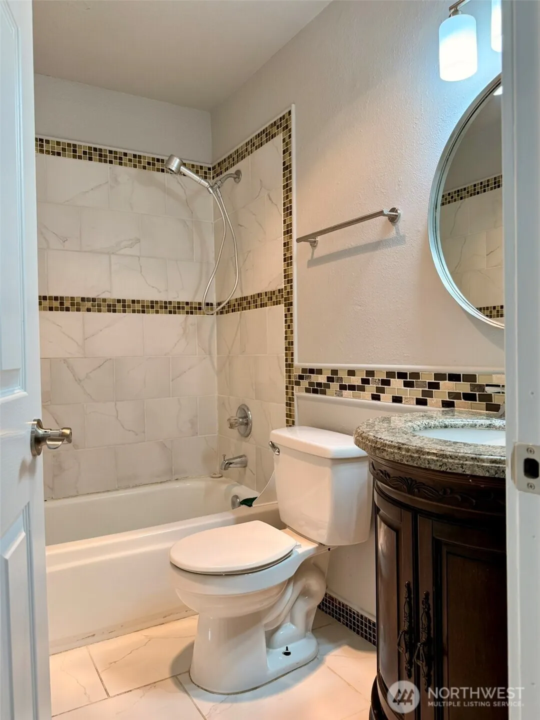 3233 NE 12th Street #215, Renton, WA 98056