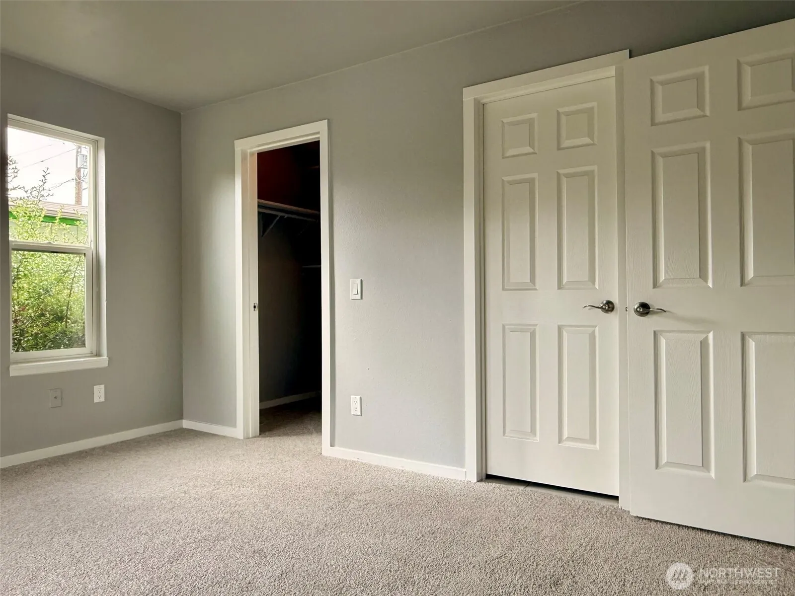3233 NE 12th Street #215, Renton, WA 98056