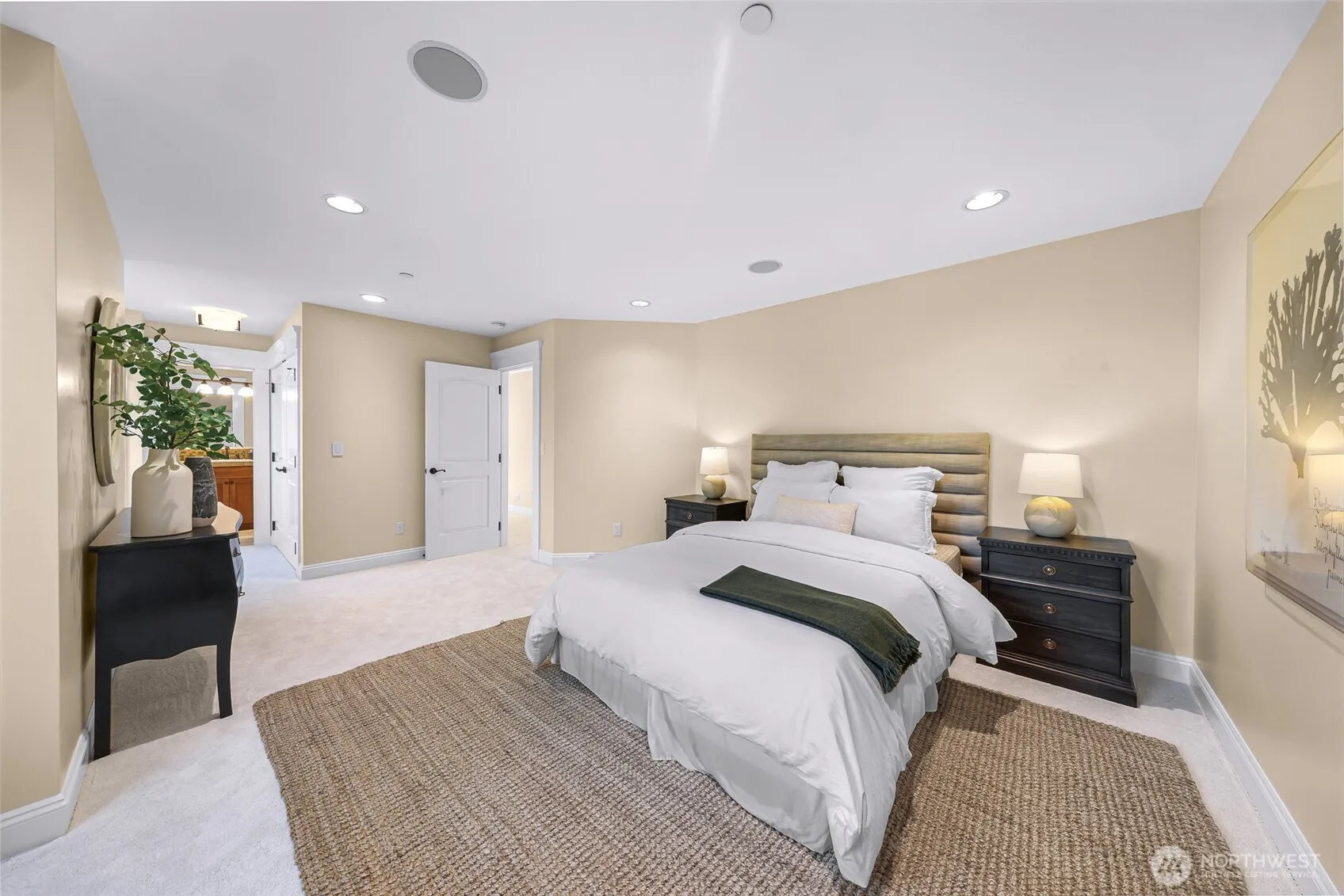10222 NE 30th Place , Bellevue, WA 98004