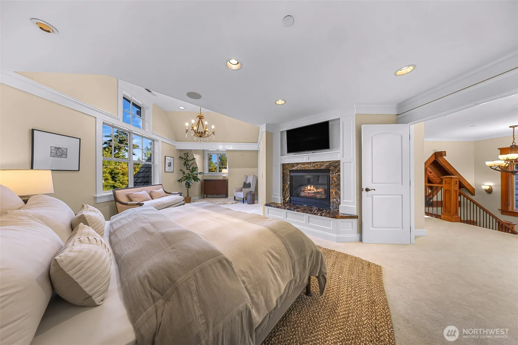 10222 NE 30th Place , Bellevue, WA 98004