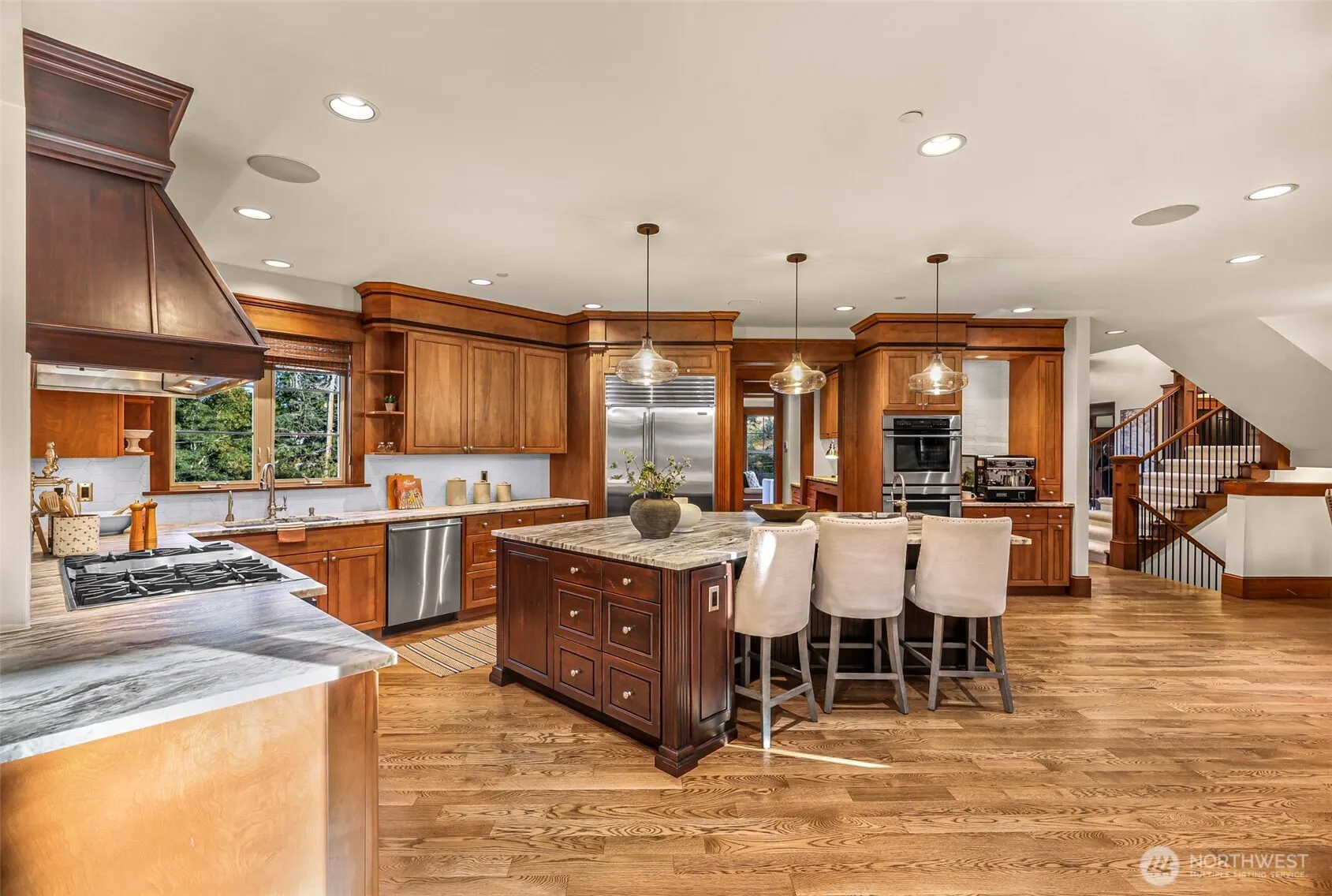 10222 NE 30th Place , Bellevue, WA 98004