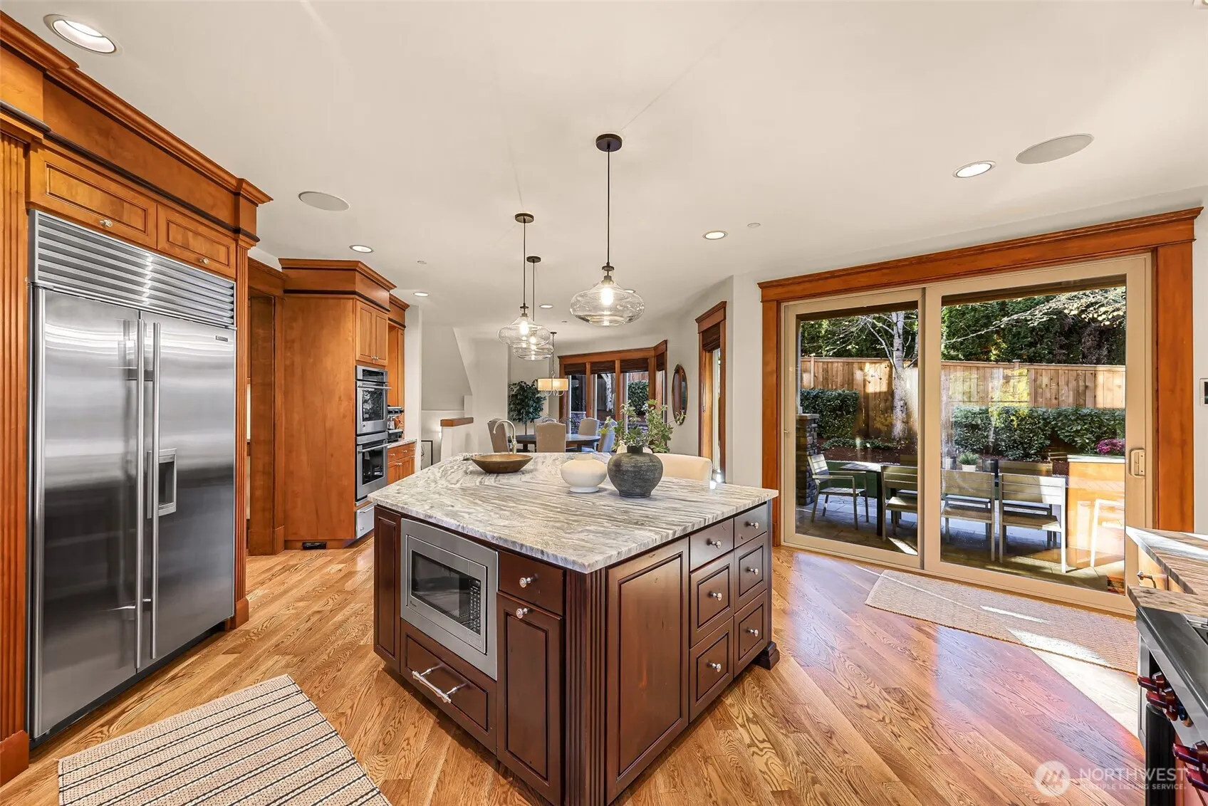 10222 NE 30th Place , Bellevue, WA 98004