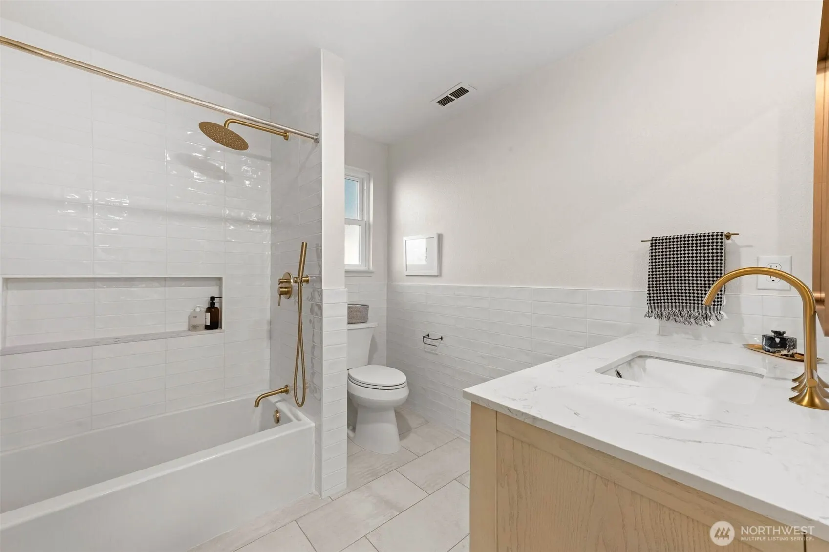 13444 110th Place NE, Kirkland, WA 98034