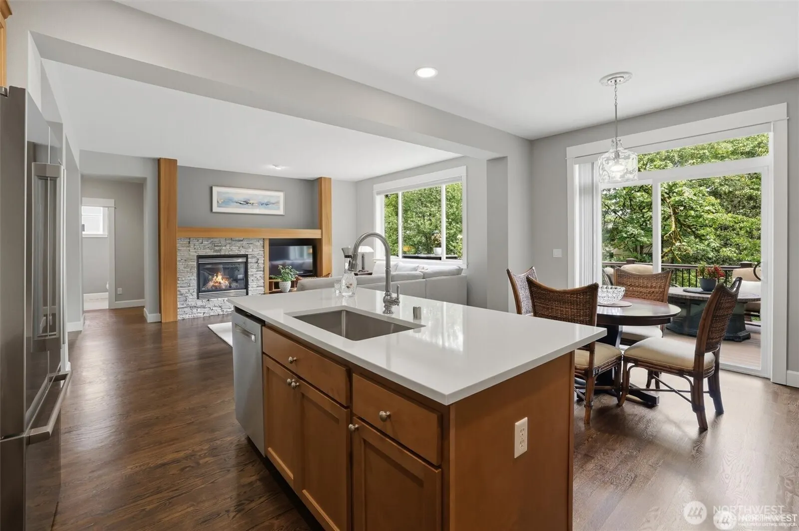 15324 128th Avenue NE, Woodinville, WA 98072
