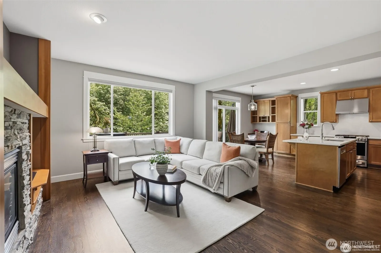 15324 128th Avenue NE, Woodinville, WA 98072