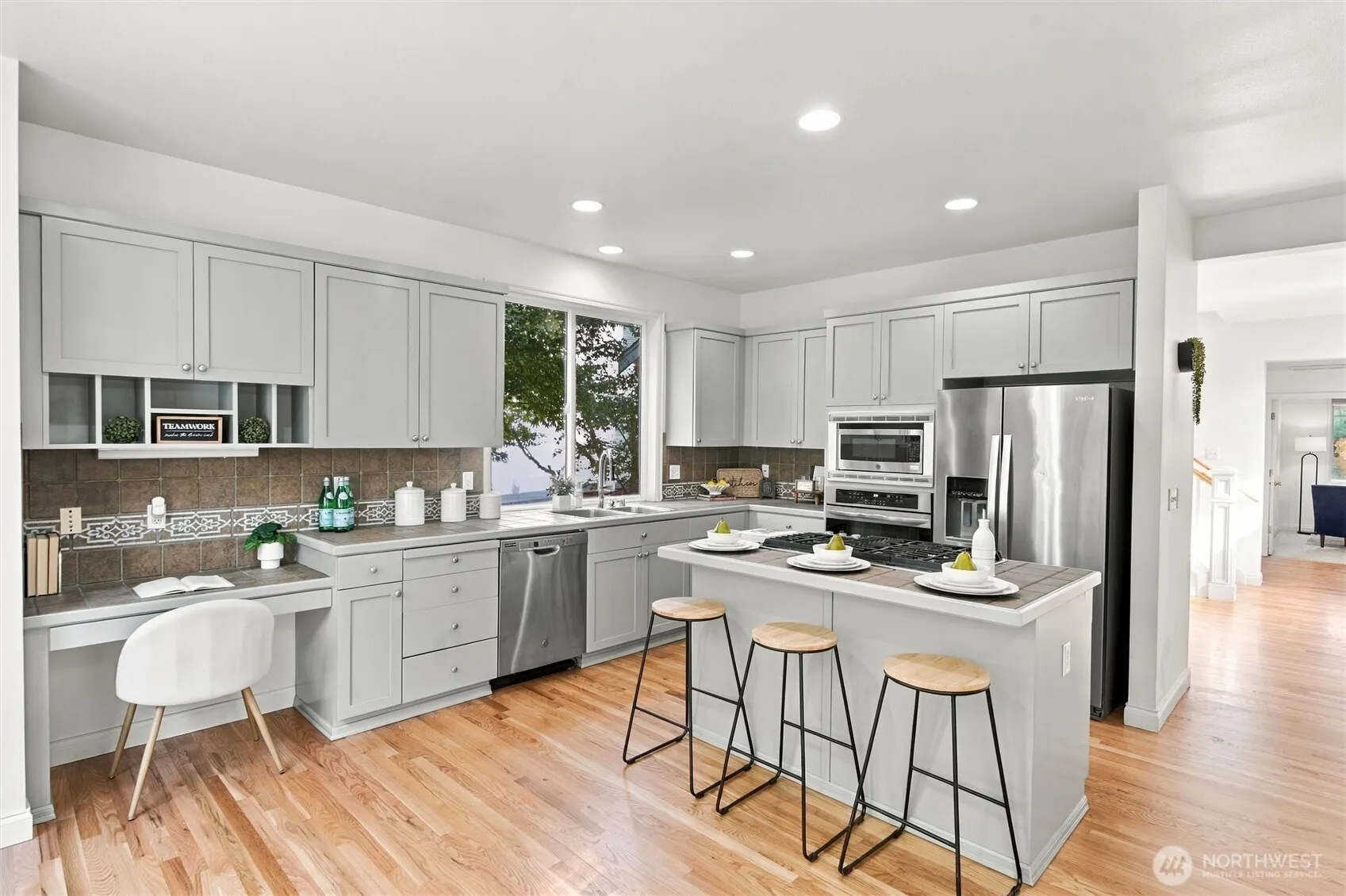 189 241st Place SE, Sammamish, WA 98074