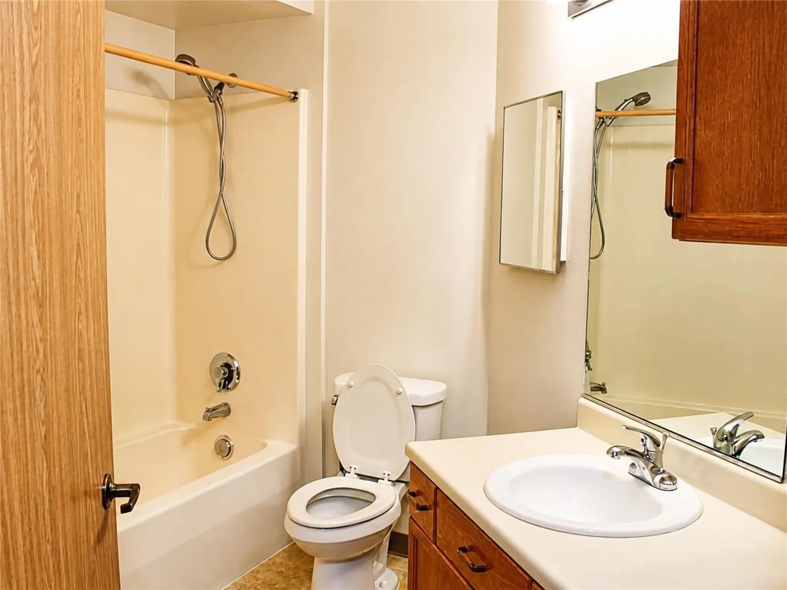 1750 152nd Avenue NE #C204, Bellevue, WA 98007
