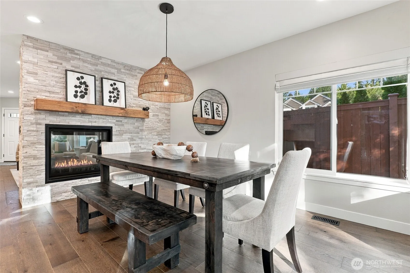 9234 159th Place NE #102, Redmond, WA 98052