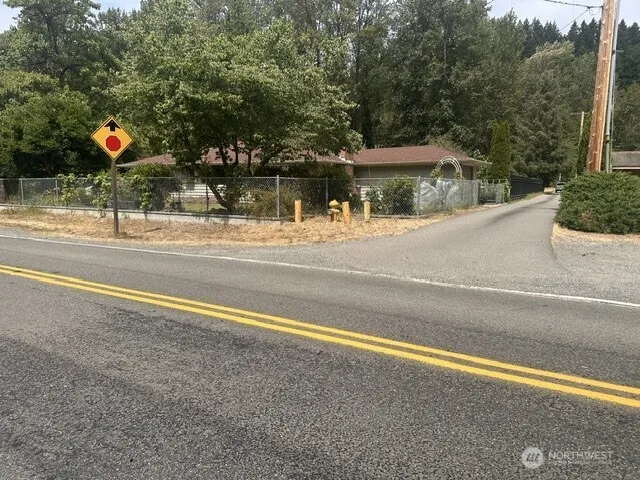 15408 SE Jones Road , Renton, WA 98058
